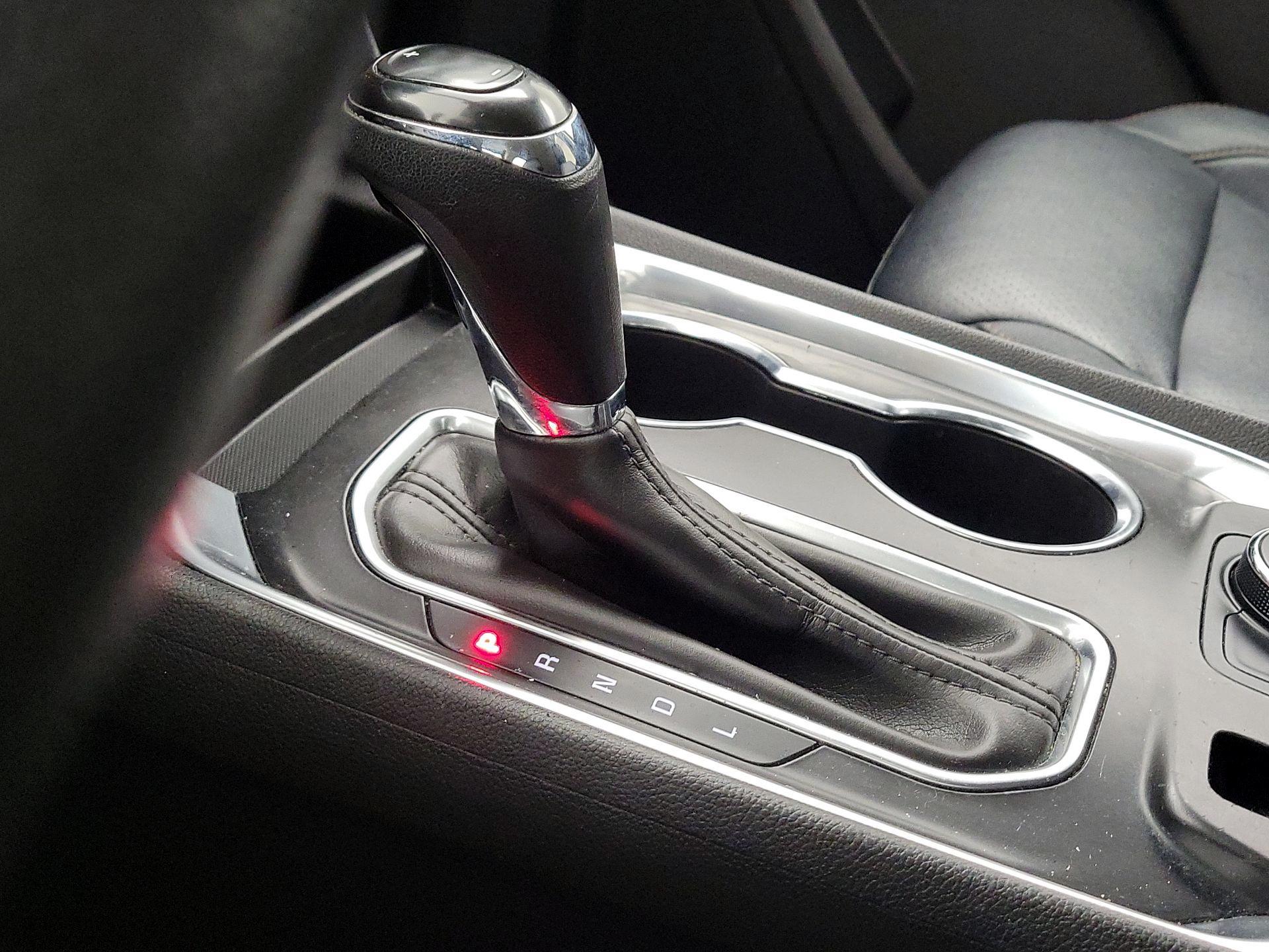 Thumbnail: 2018 Chevrolet Traverse - 17