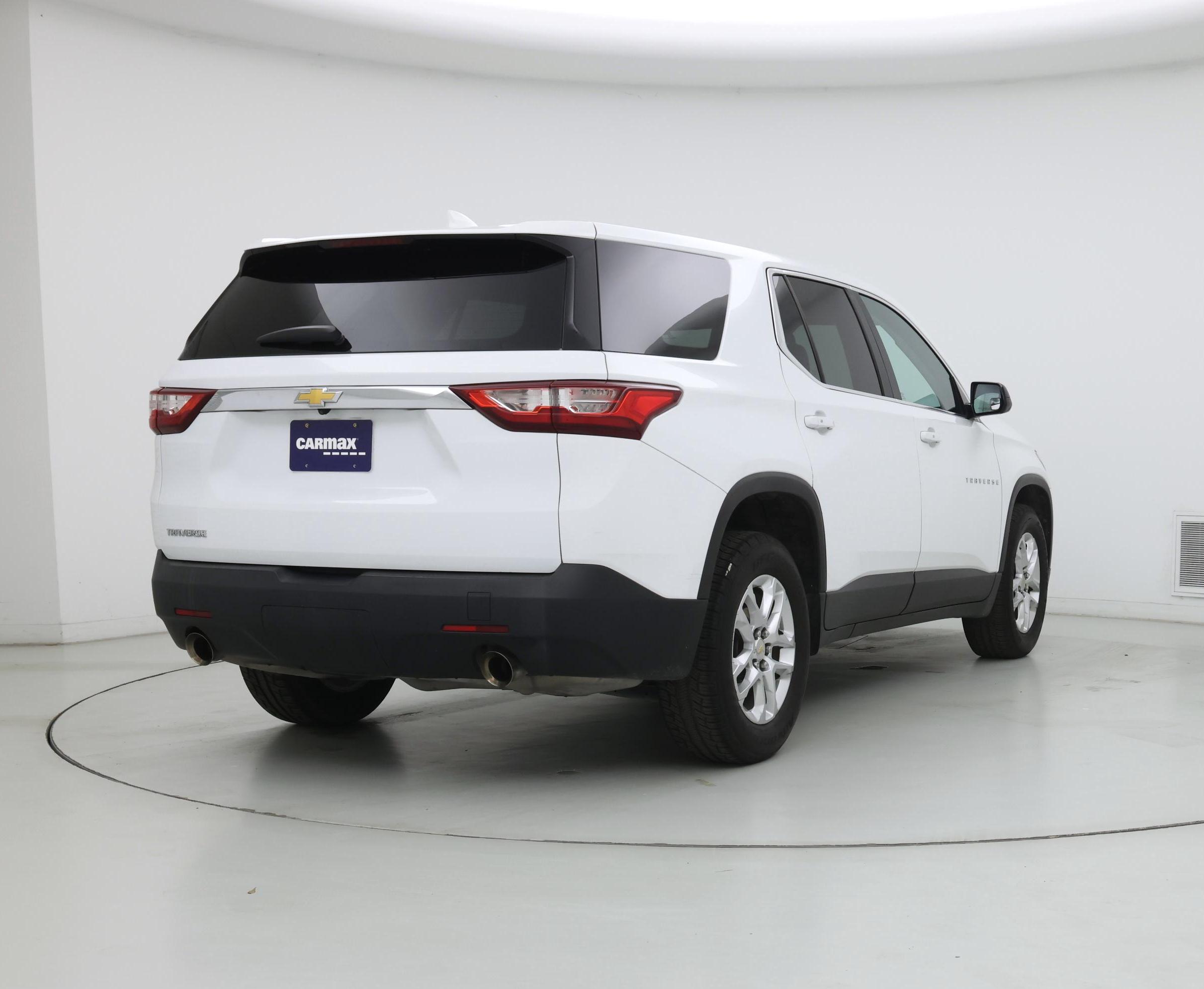 Thumbnail: 2018 Chevrolet Traverse - 8