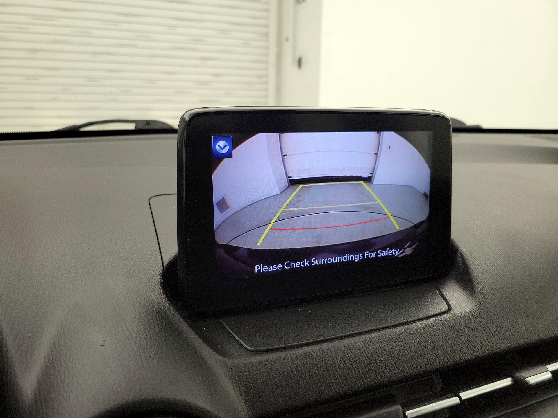 Thumbnail: 2017 Toyota Yaris iA - 15