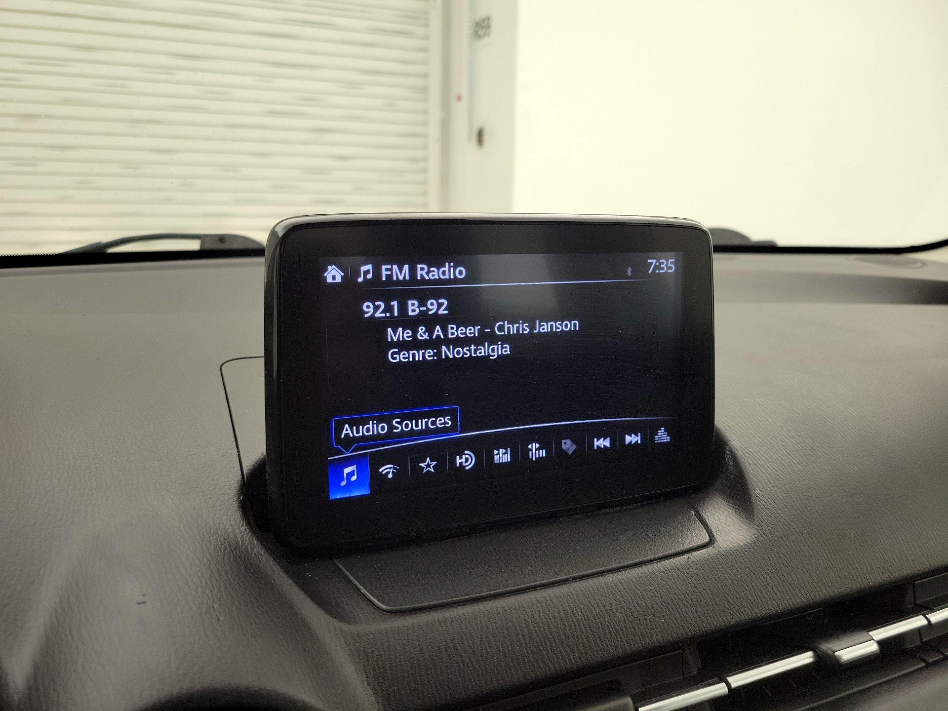 Thumbnail: 2017 Toyota Yaris iA - 16