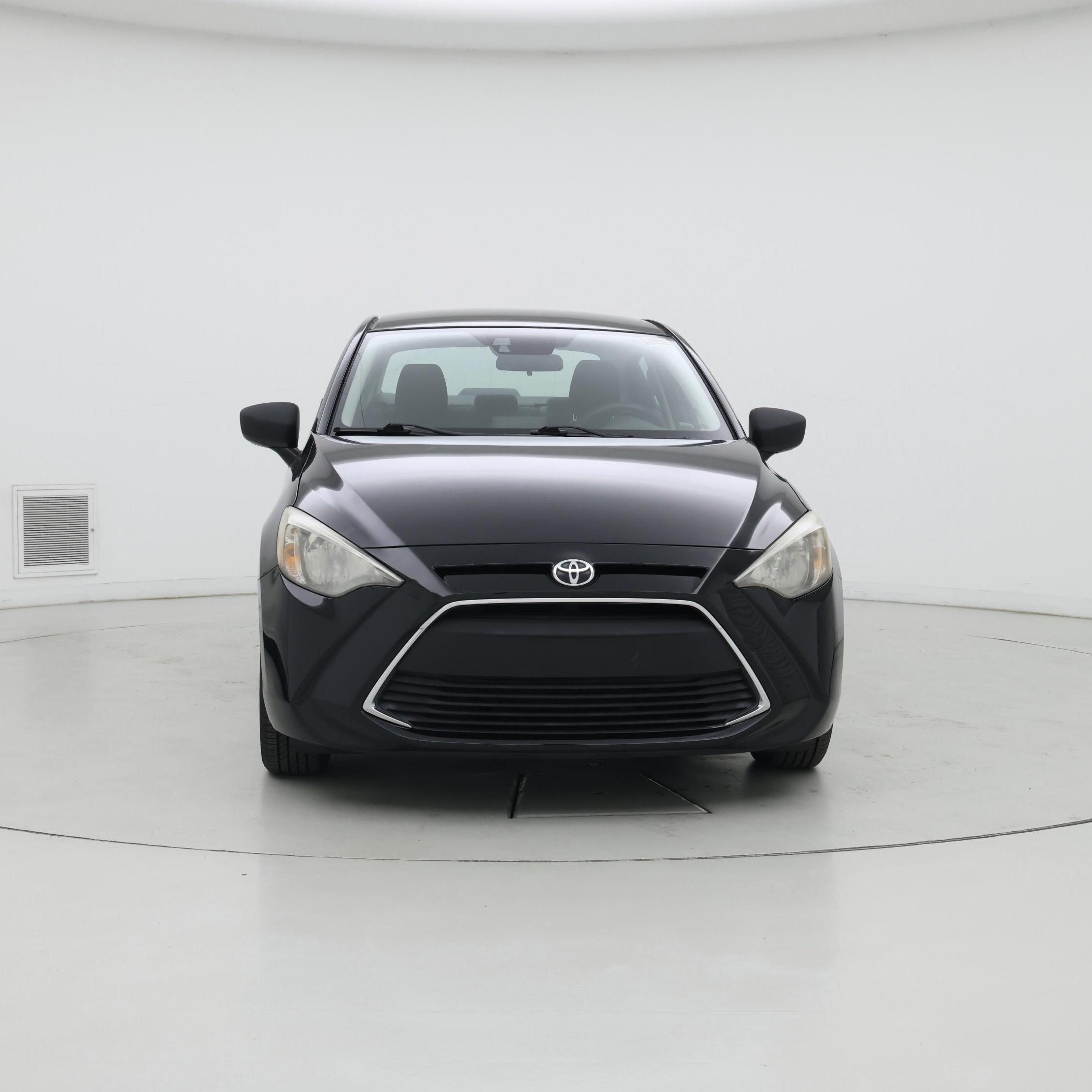 Thumbnail: 2017 Toyota Yaris iA - 5