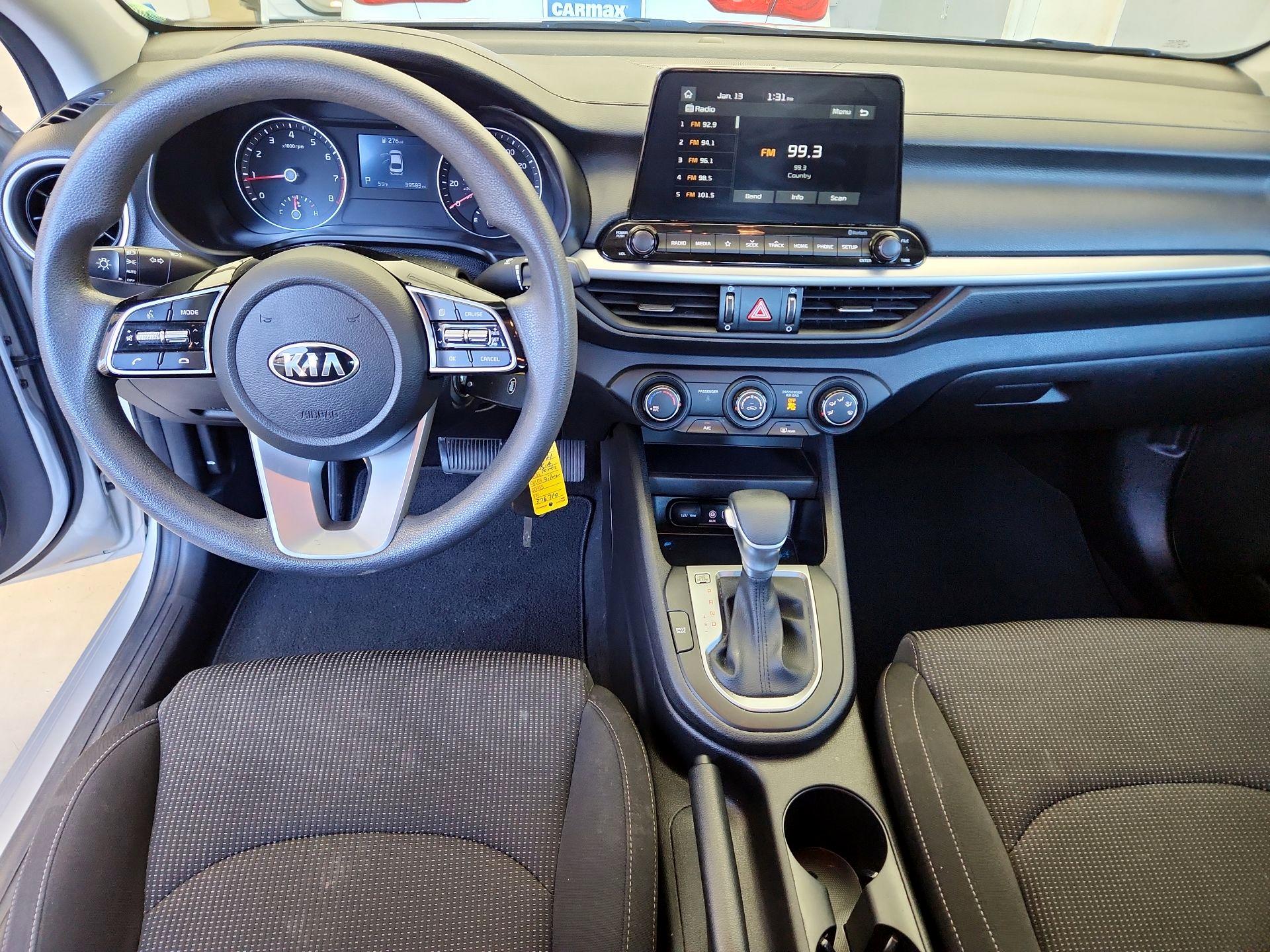 Thumbnail: 2021 Kia Forte - 9