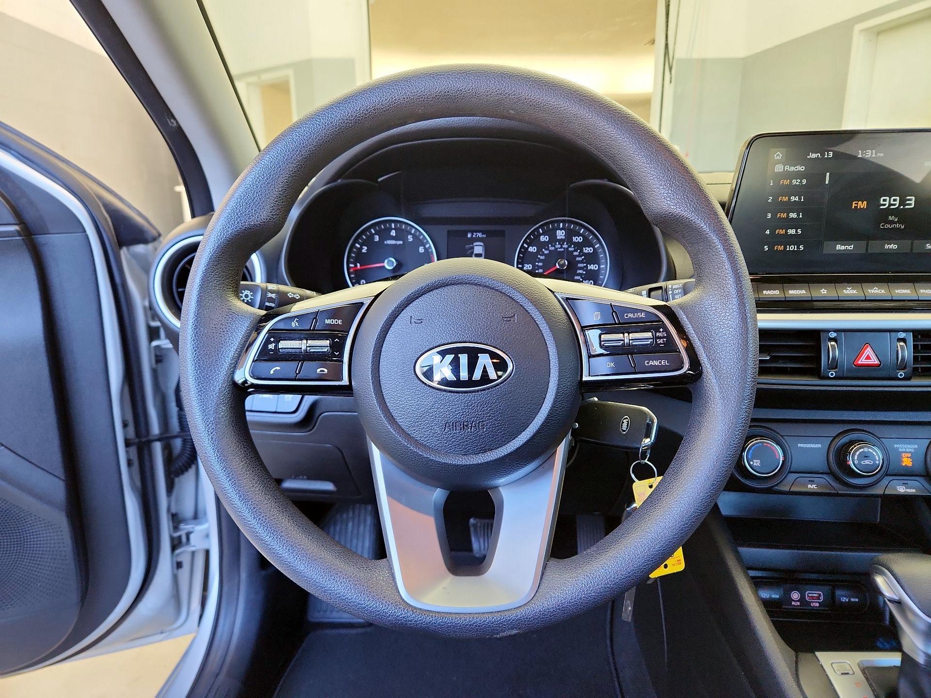 Thumbnail: 2021 Kia Forte - 10