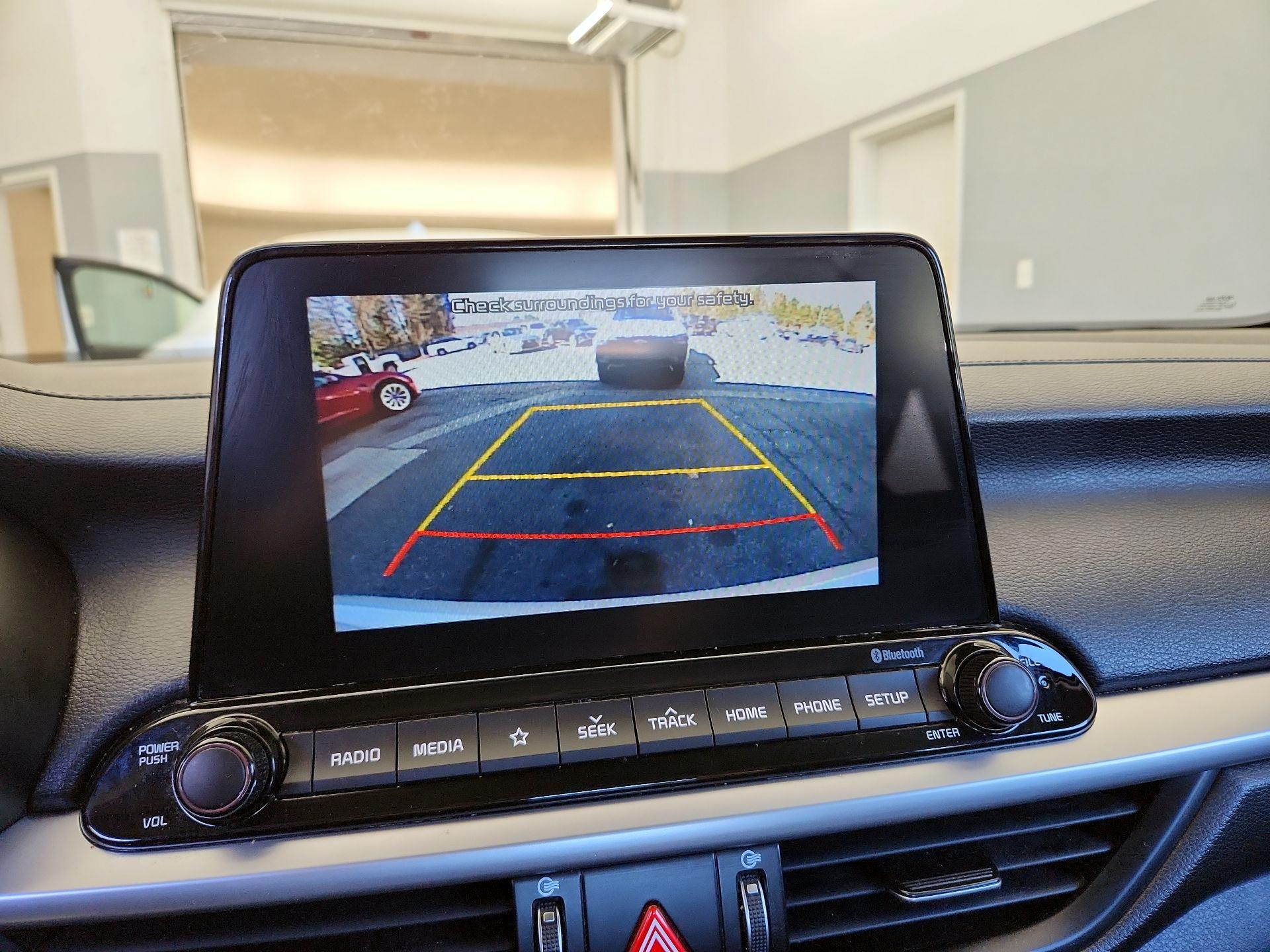 Thumbnail: 2021 Kia Forte - 14