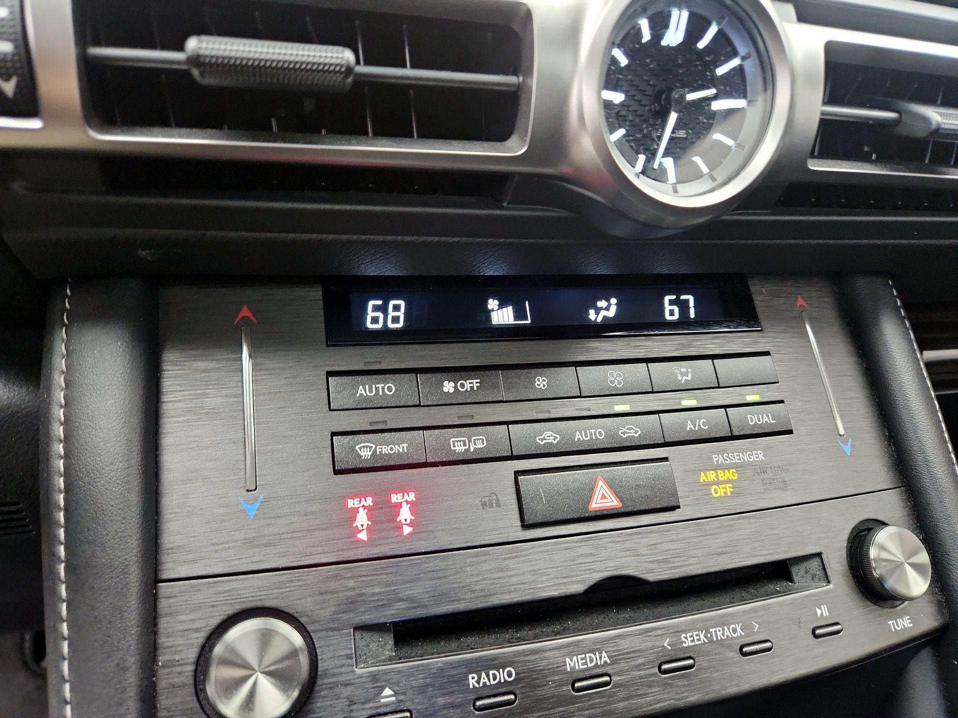 Thumbnail: 2021 Lexus RC - 16