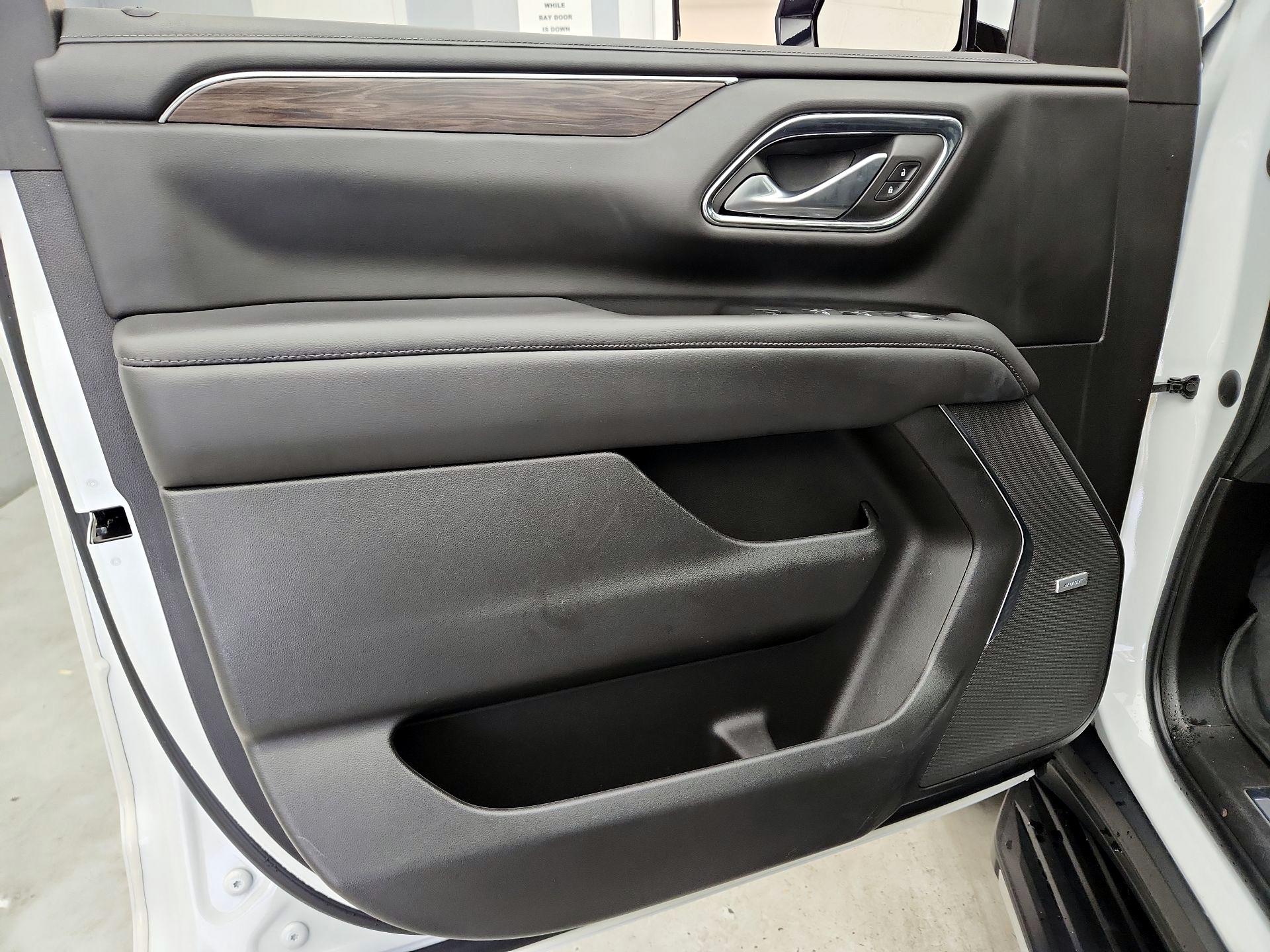 Thumbnail: 2022 Chevrolet Tahoe - 12