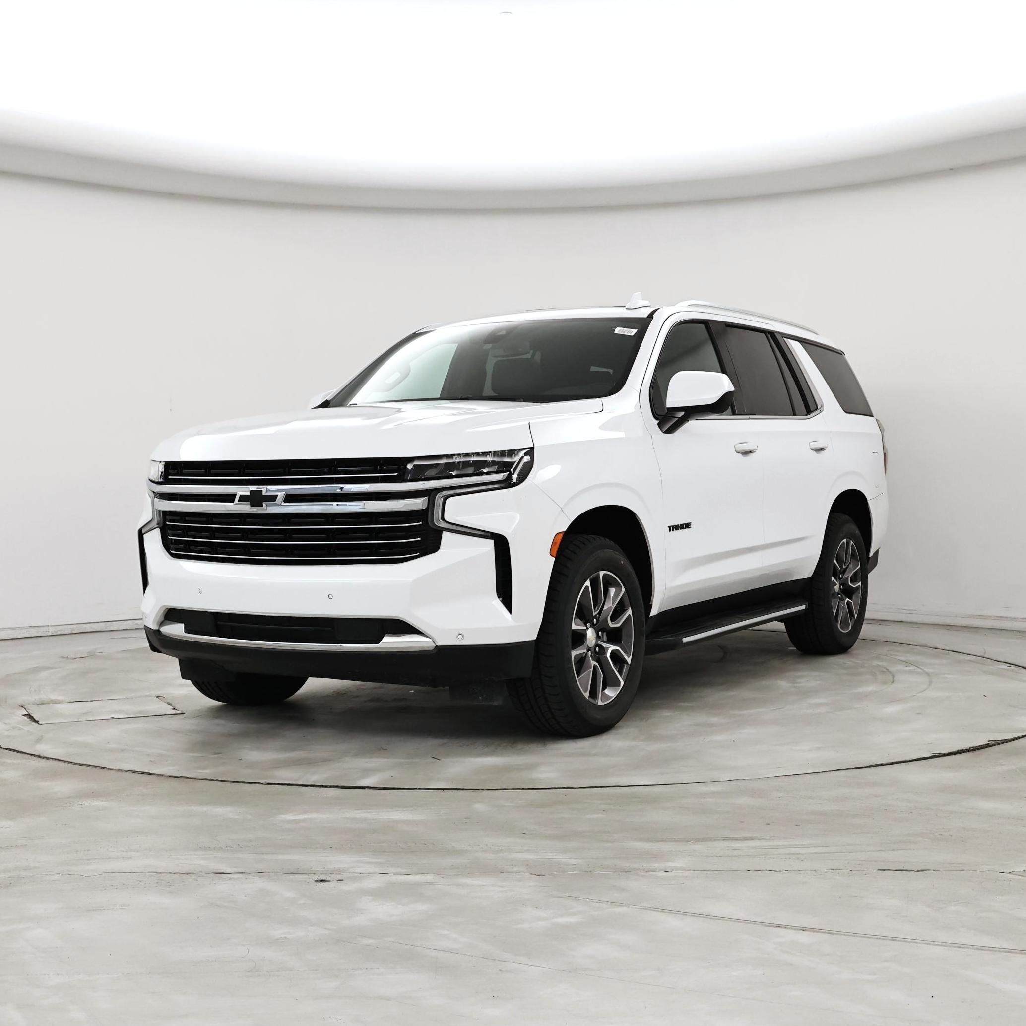 Thumbnail: 2022 Chevrolet Tahoe - 4