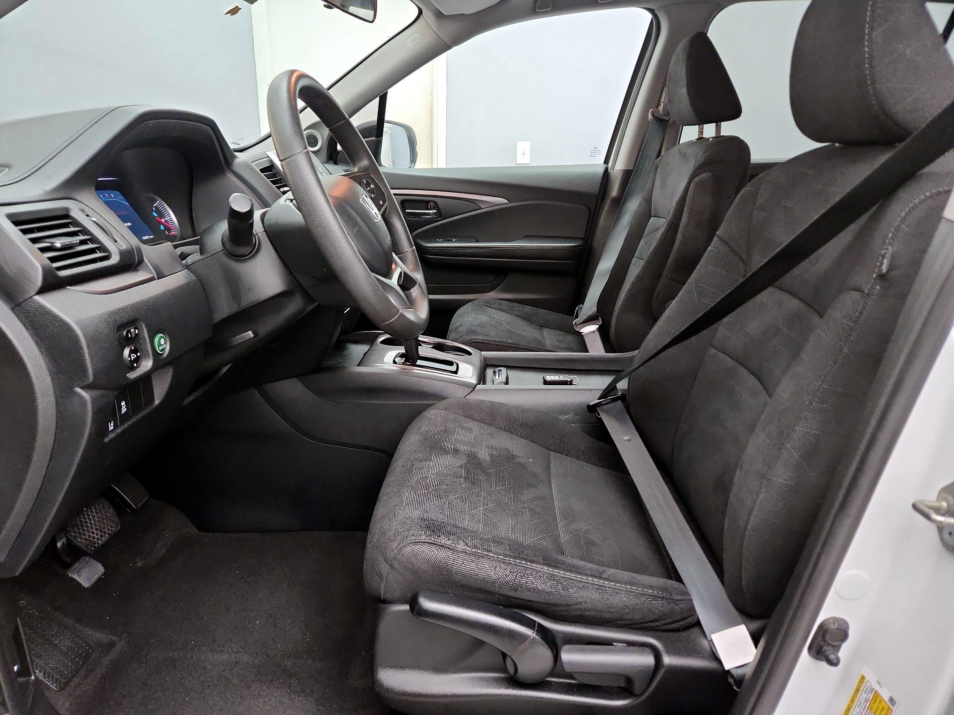 Thumbnail: 2020 Honda Pilot - 11