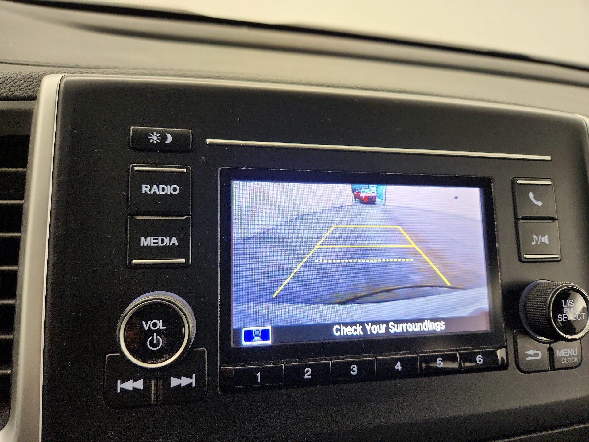 Thumbnail: 2020 Honda Pilot - 14