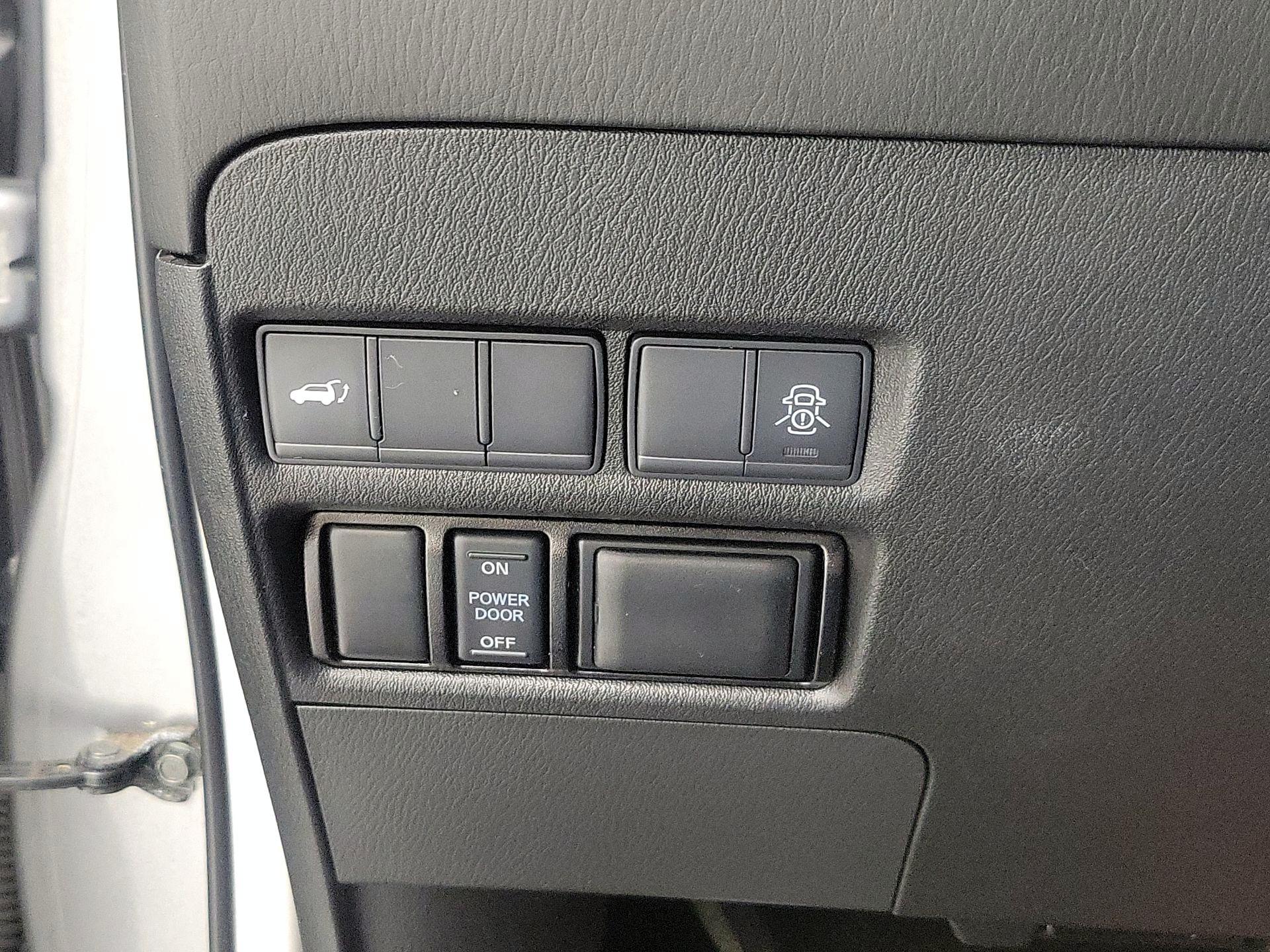 Thumbnail: 2020 Nissan Armada - 13