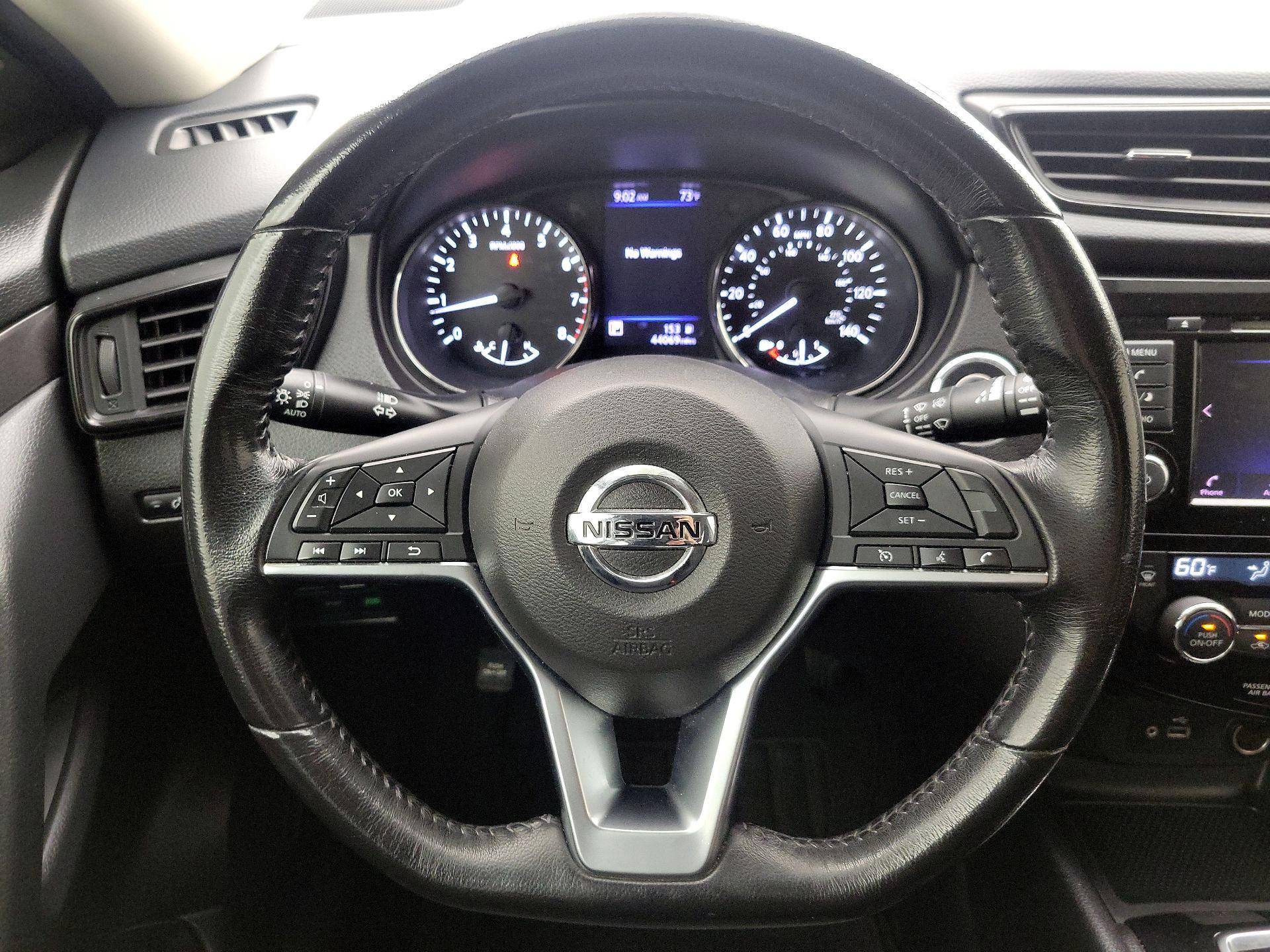 Thumbnail: 2018 Nissan Rogue - 10