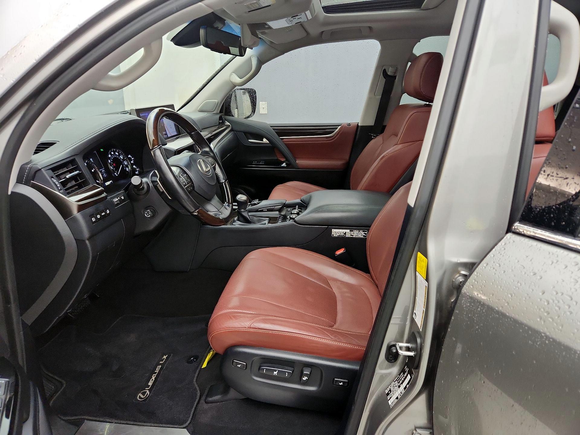 Thumbnail: 2020 Lexus LX - 11