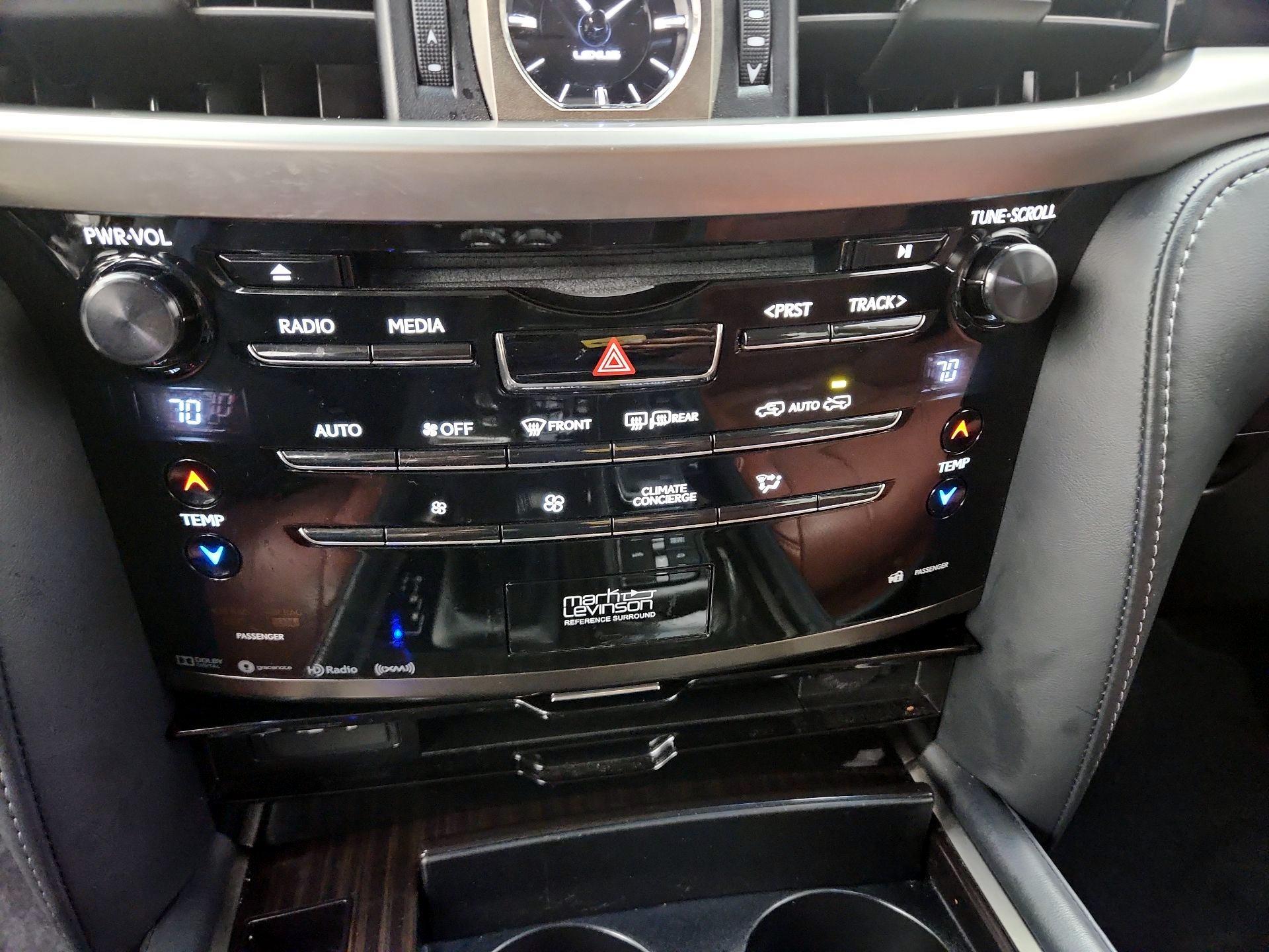 Thumbnail: 2020 Lexus LX - 17