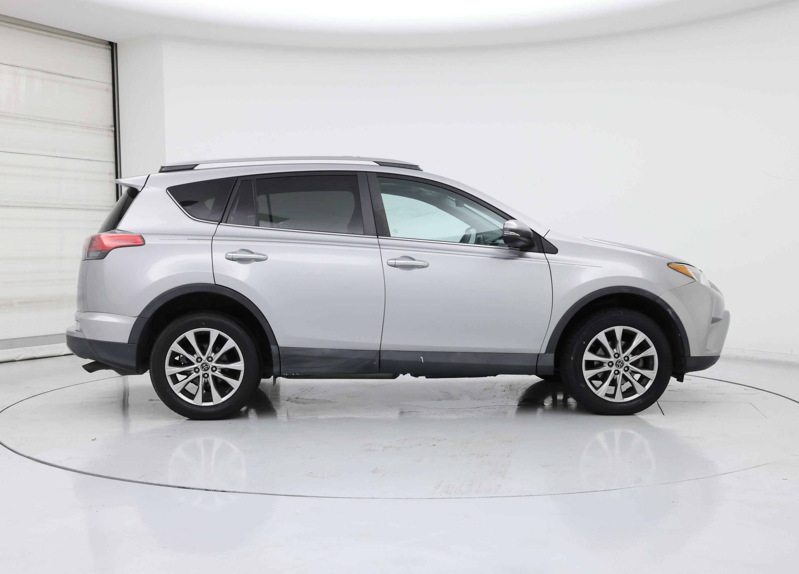 Thumbnail: 2018 Toyota RAV4 - 7