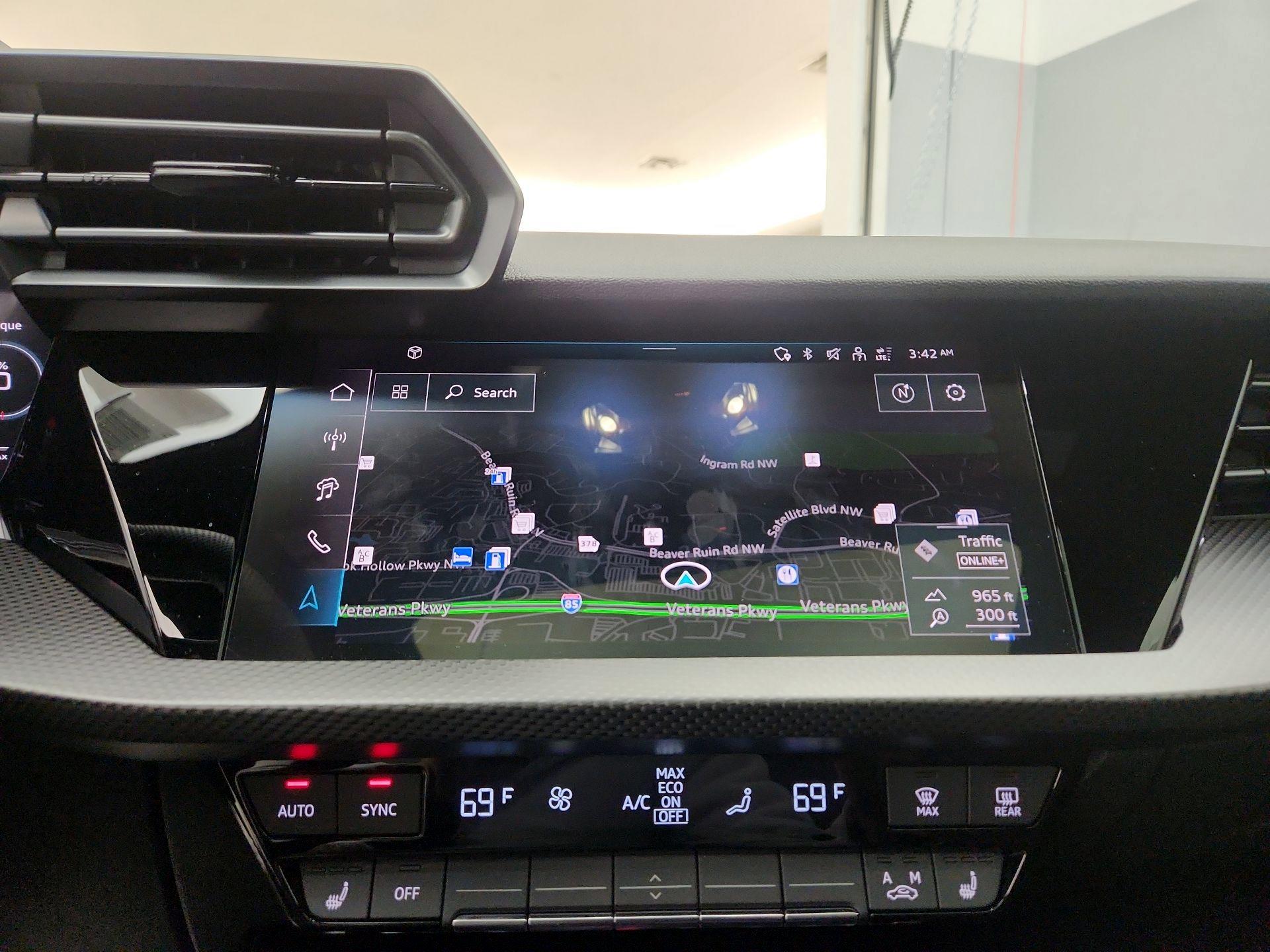 Thumbnail: 2025 Audi RS 3 - 14