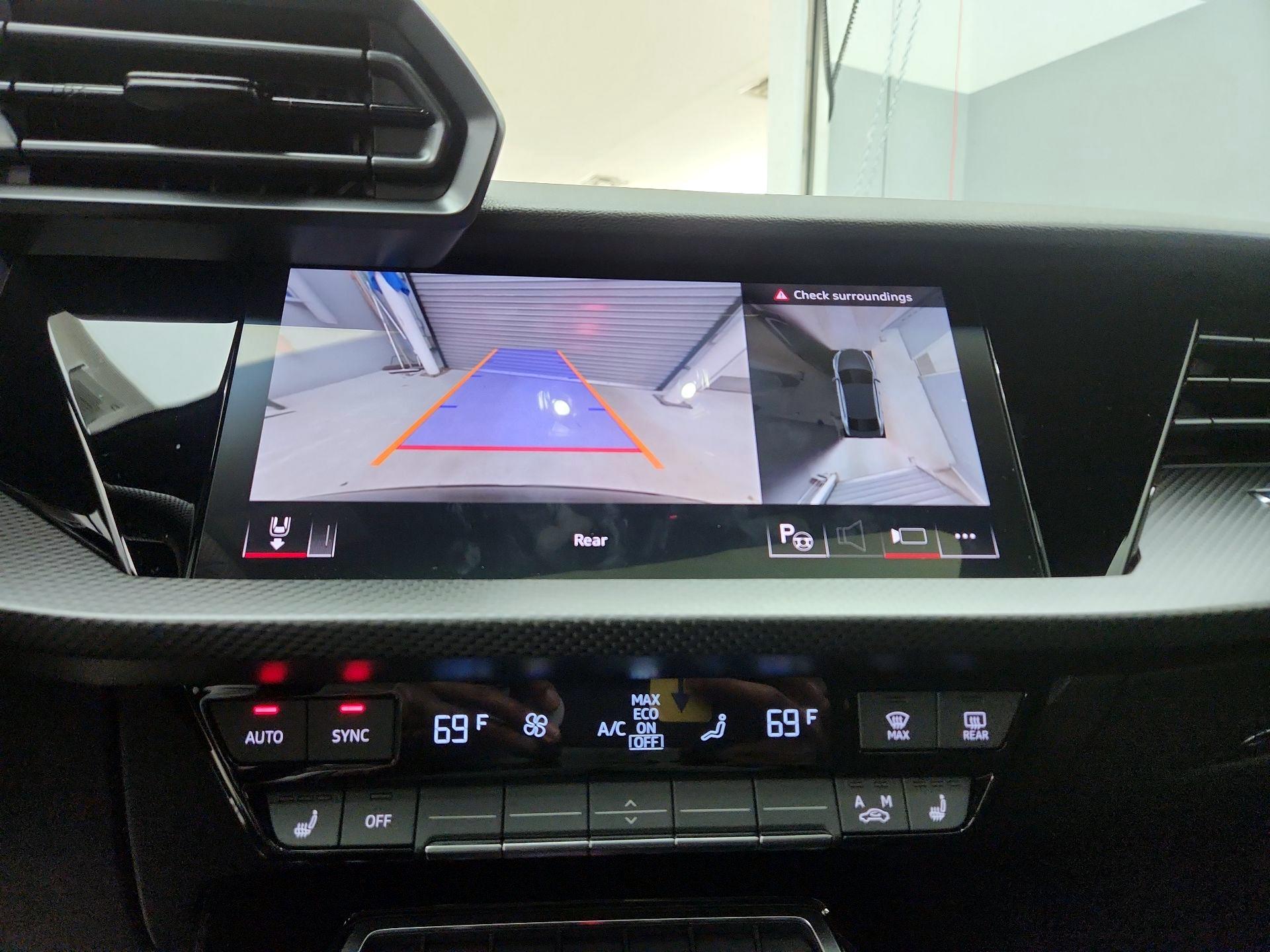 Thumbnail: 2025 Audi RS 3 - 15