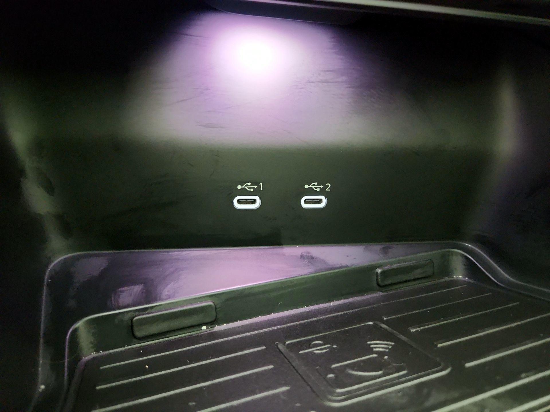 Thumbnail: 2025 Audi RS 3 - 19