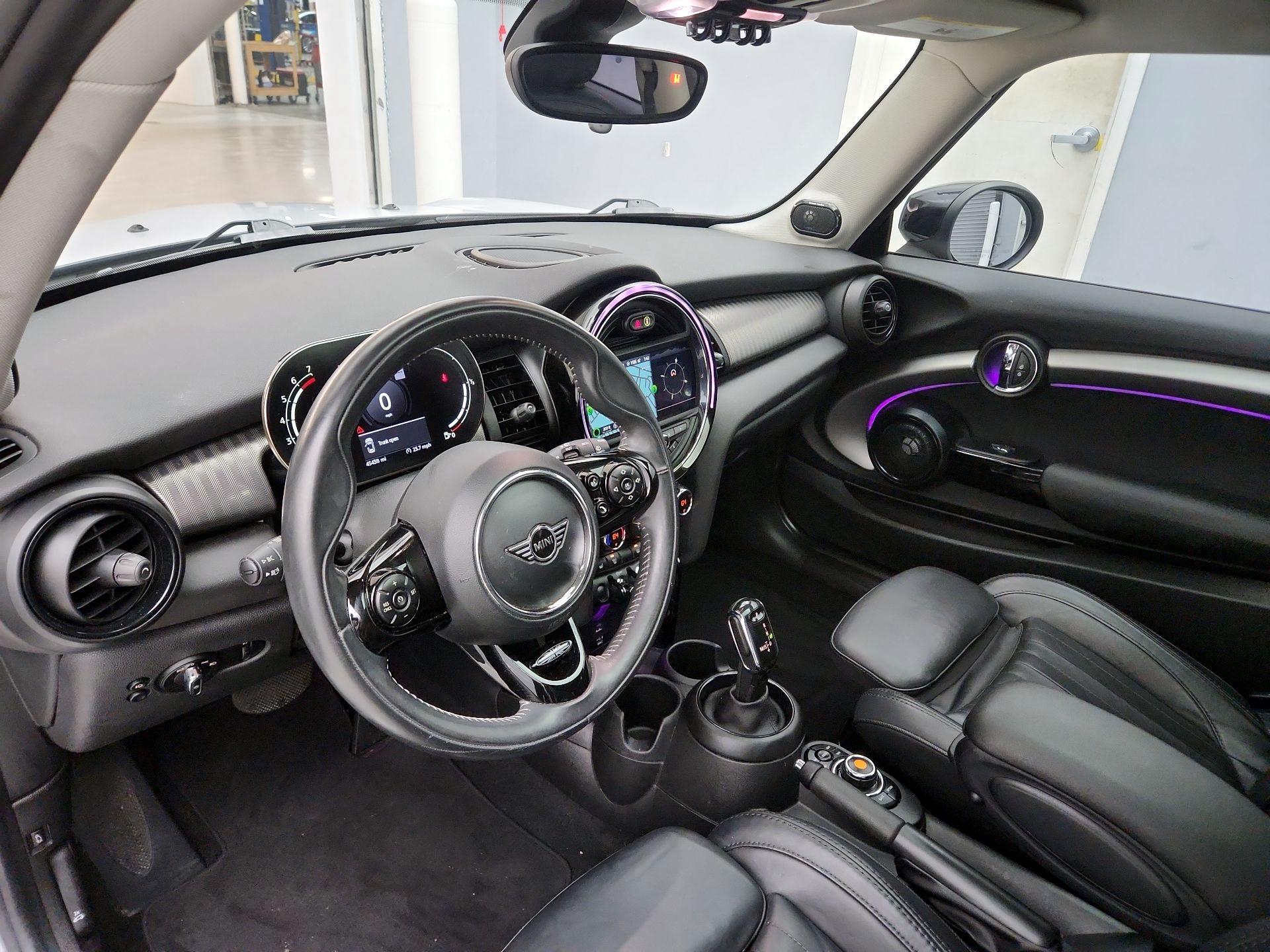 Thumbnail: 2021 MINI Cooper Hardtop - 9