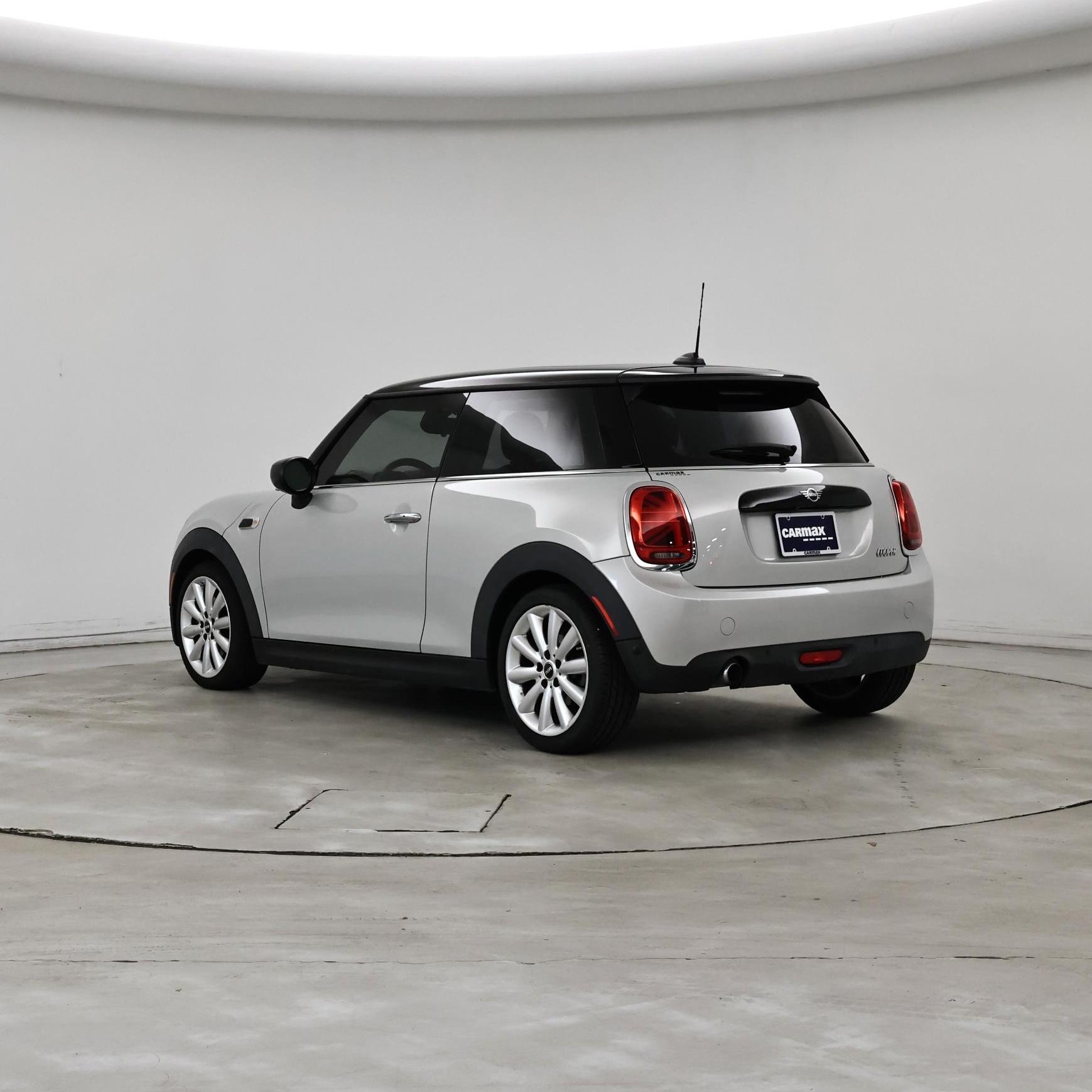 Thumbnail: 2021 MINI Cooper Hardtop - 2