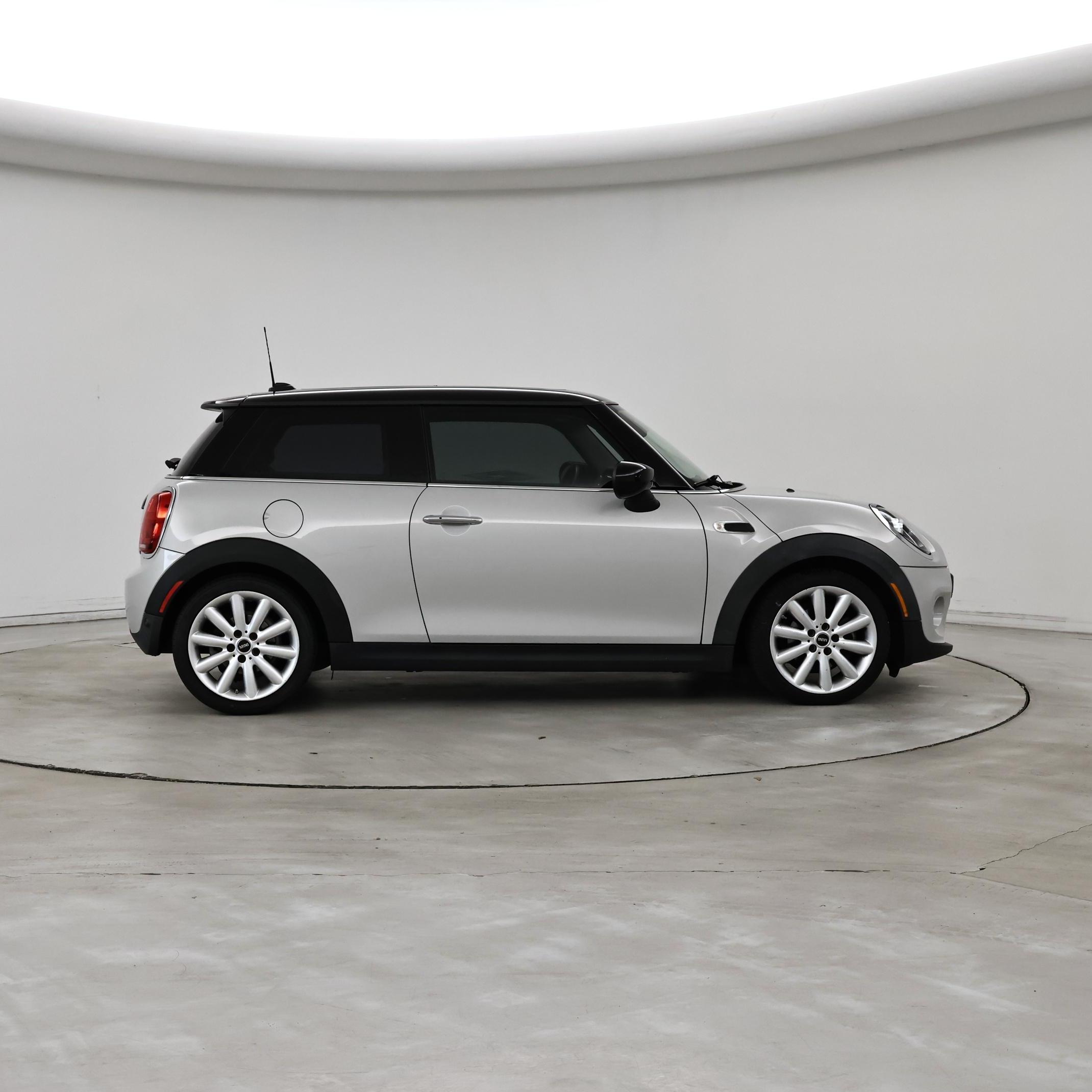 Thumbnail: 2021 MINI Cooper Hardtop - 7