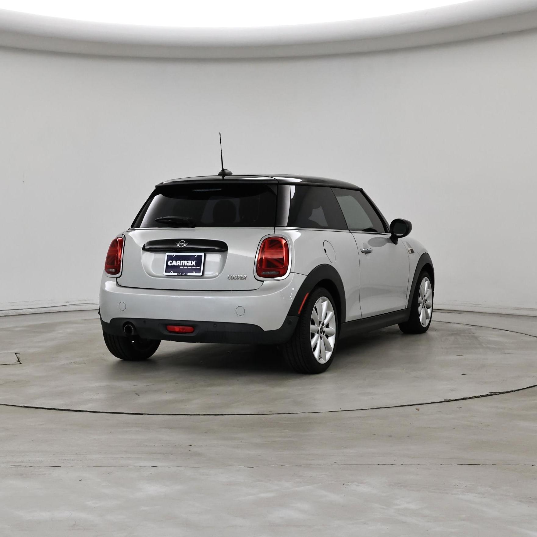 Thumbnail: 2021 MINI Cooper Hardtop - 8