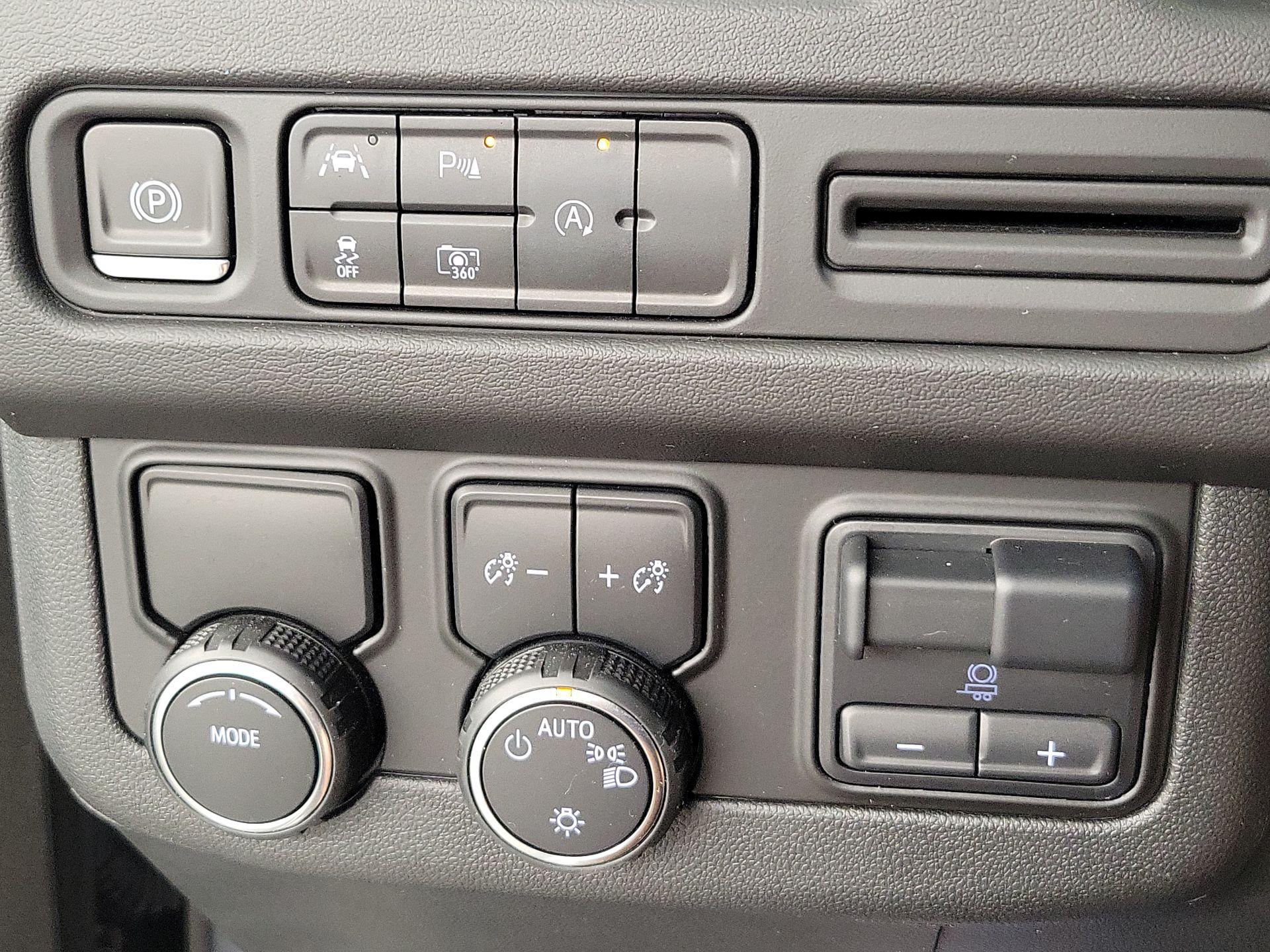 Thumbnail: 2024 Chevrolet Tahoe - 13