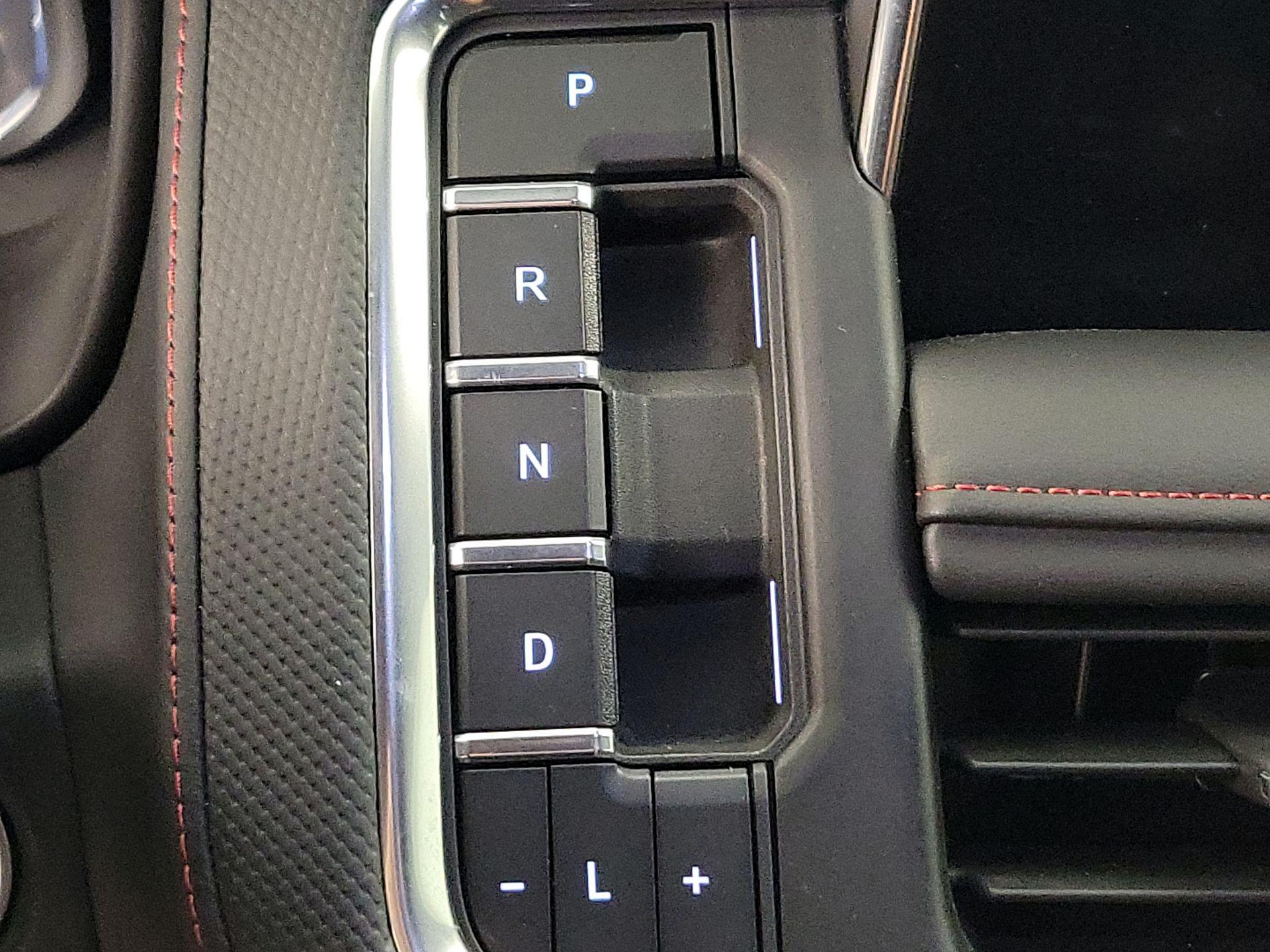 Thumbnail: 2024 Chevrolet Tahoe - 17