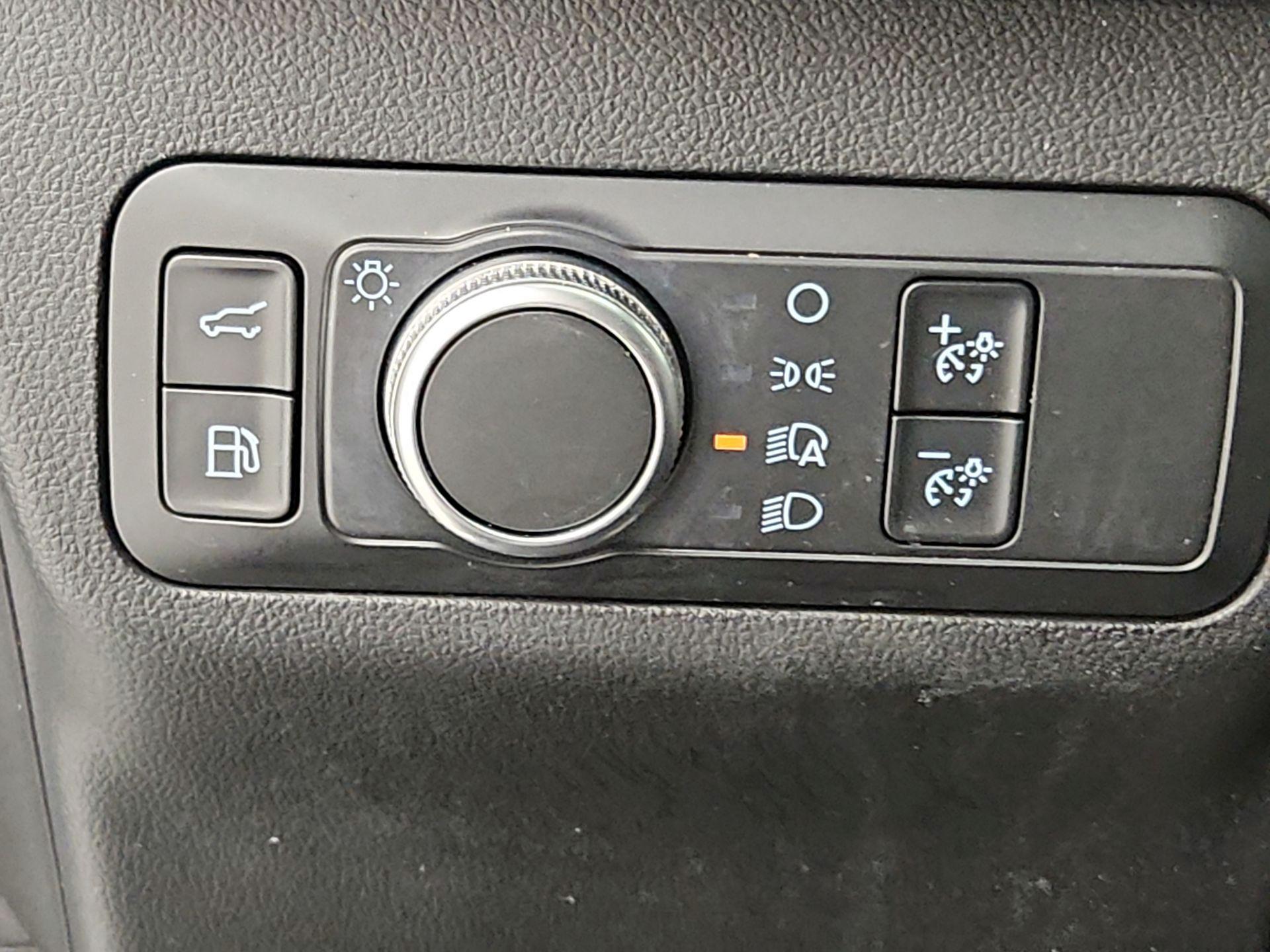 Thumbnail: 2020 Ford Escape - 13