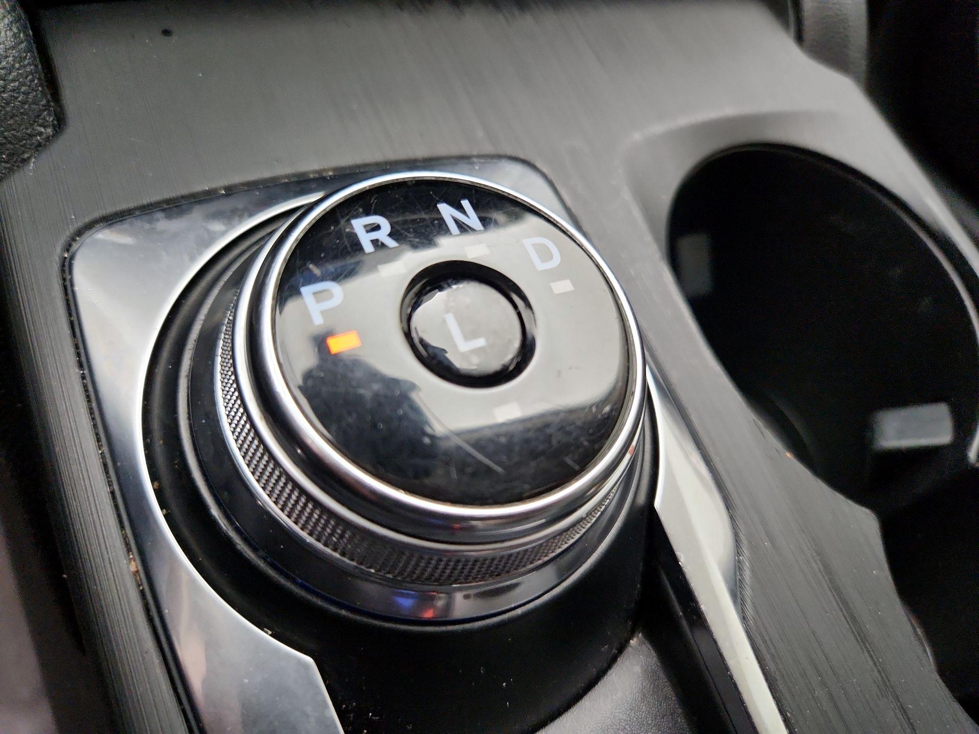 Thumbnail: 2020 Ford Escape - 18