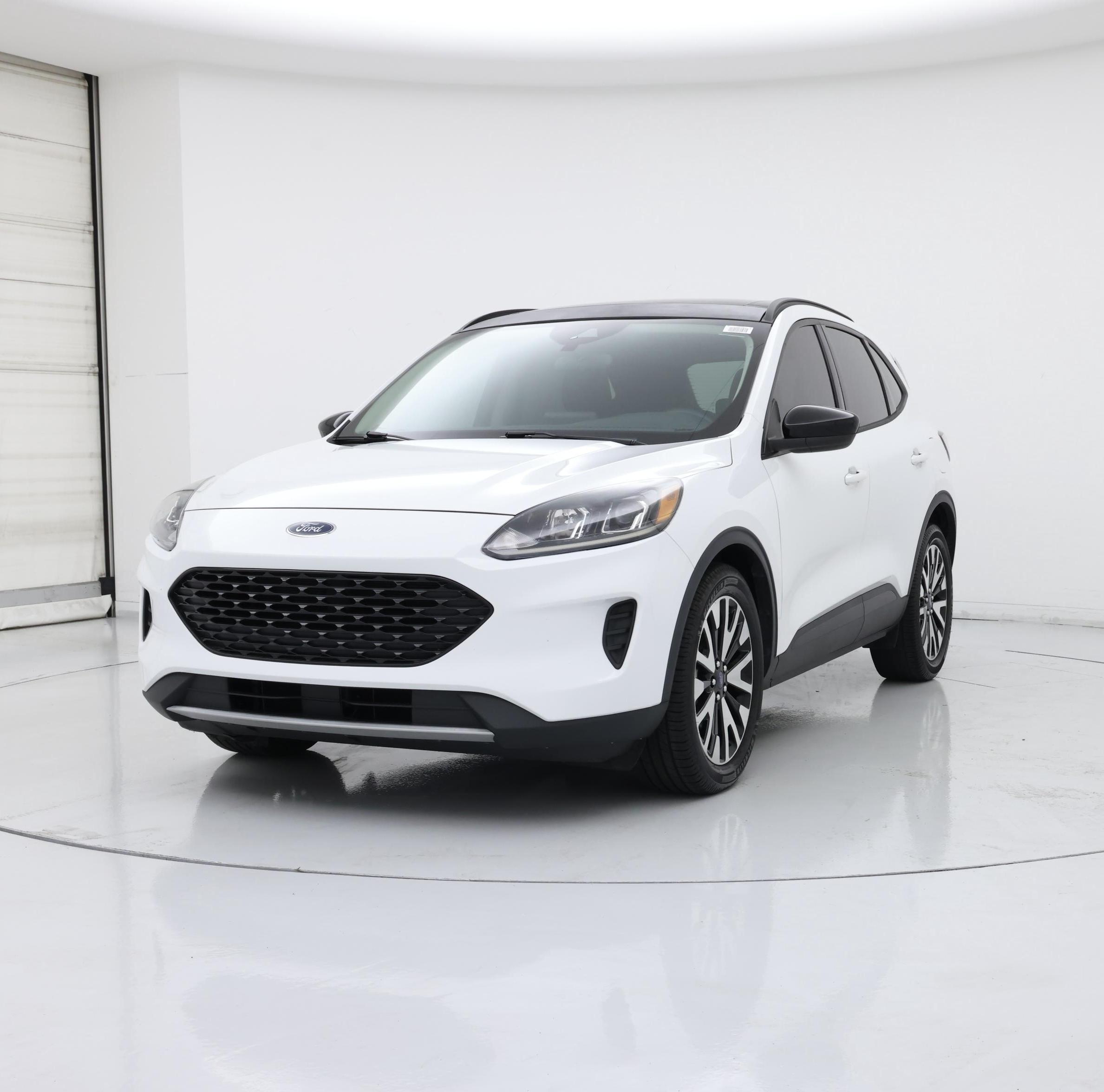 Thumbnail: 2020 Ford Escape - 4