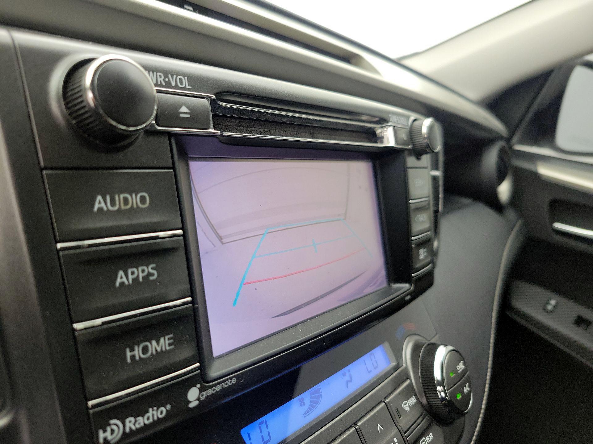 Thumbnail: 2015 Toyota RAV4 - 14