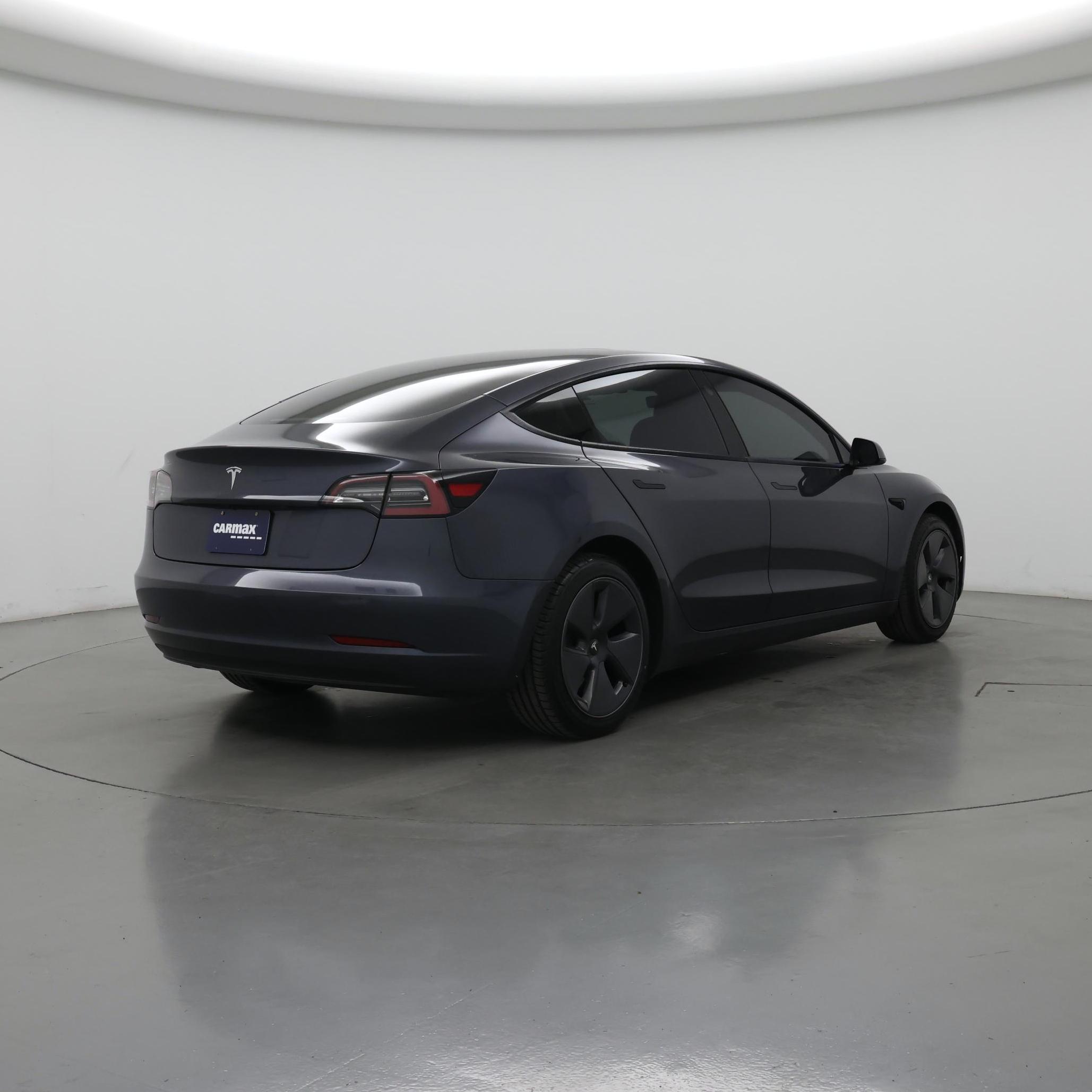 Thumbnail: 2023 Tesla Model 3 - 8