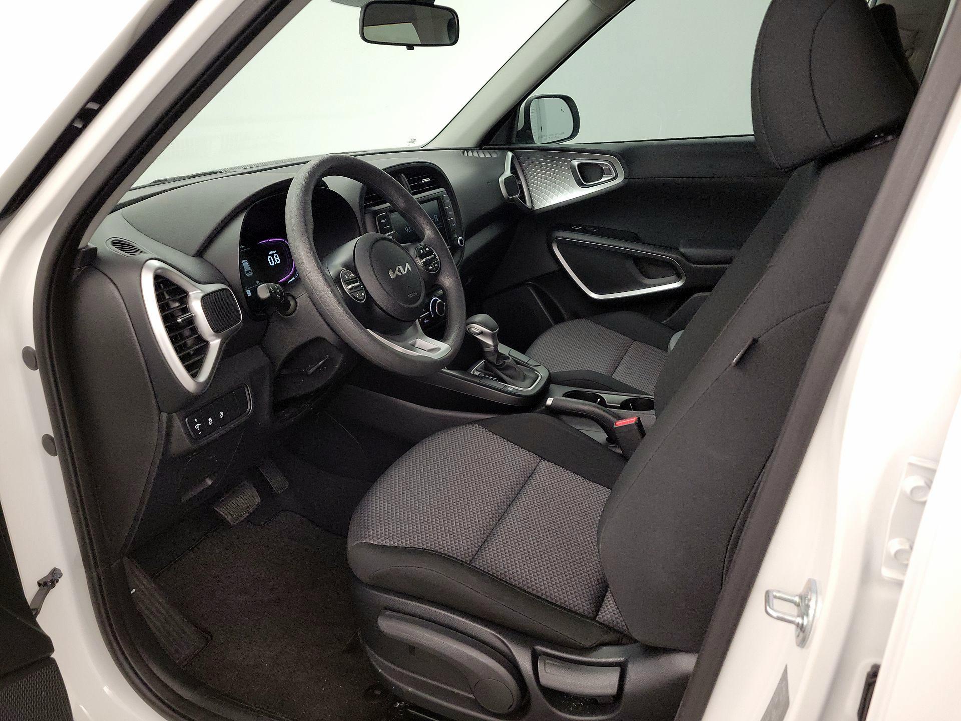 Thumbnail: 2024 Kia Soul - 11