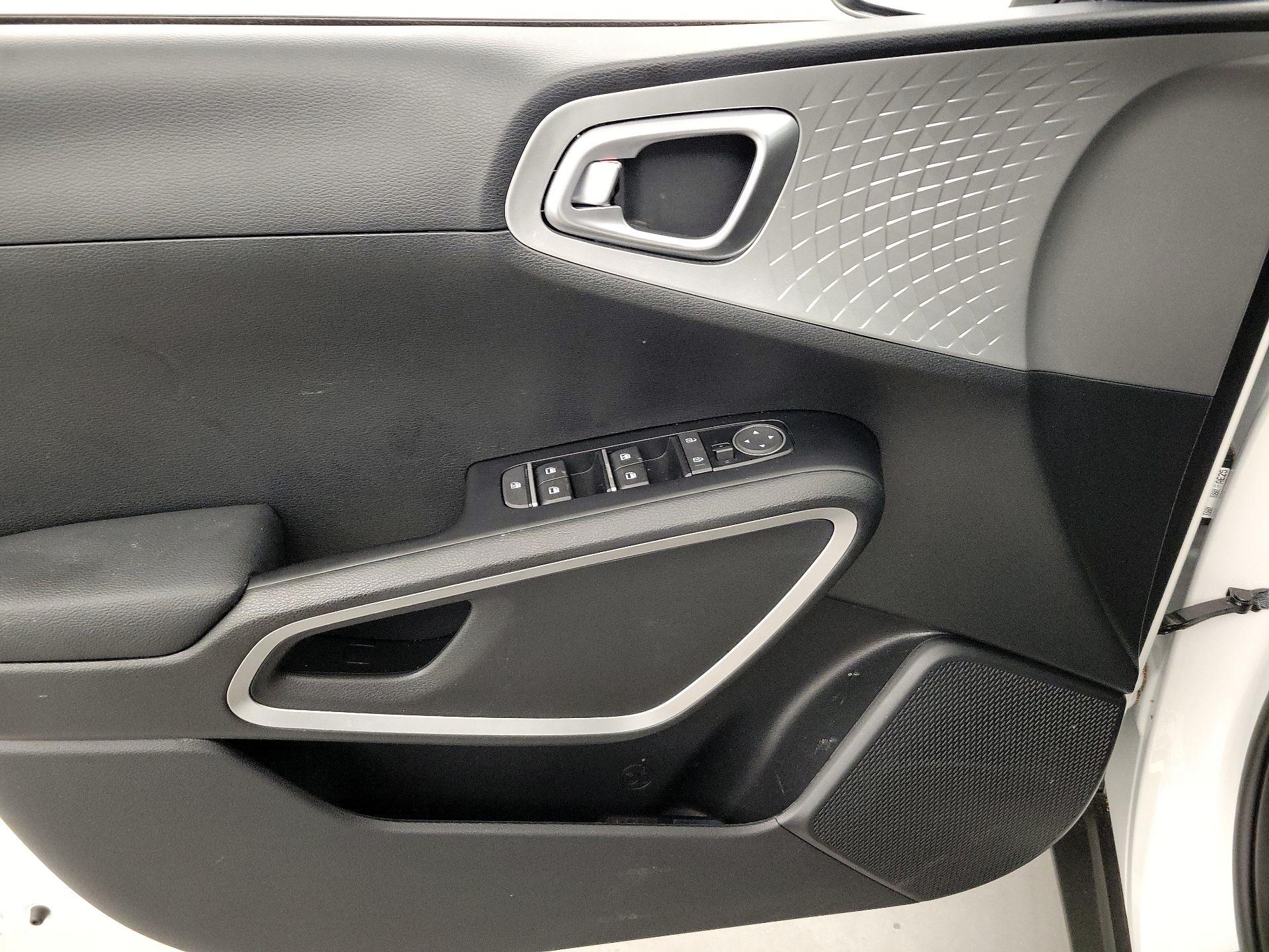 Thumbnail: 2024 Kia Soul - 12