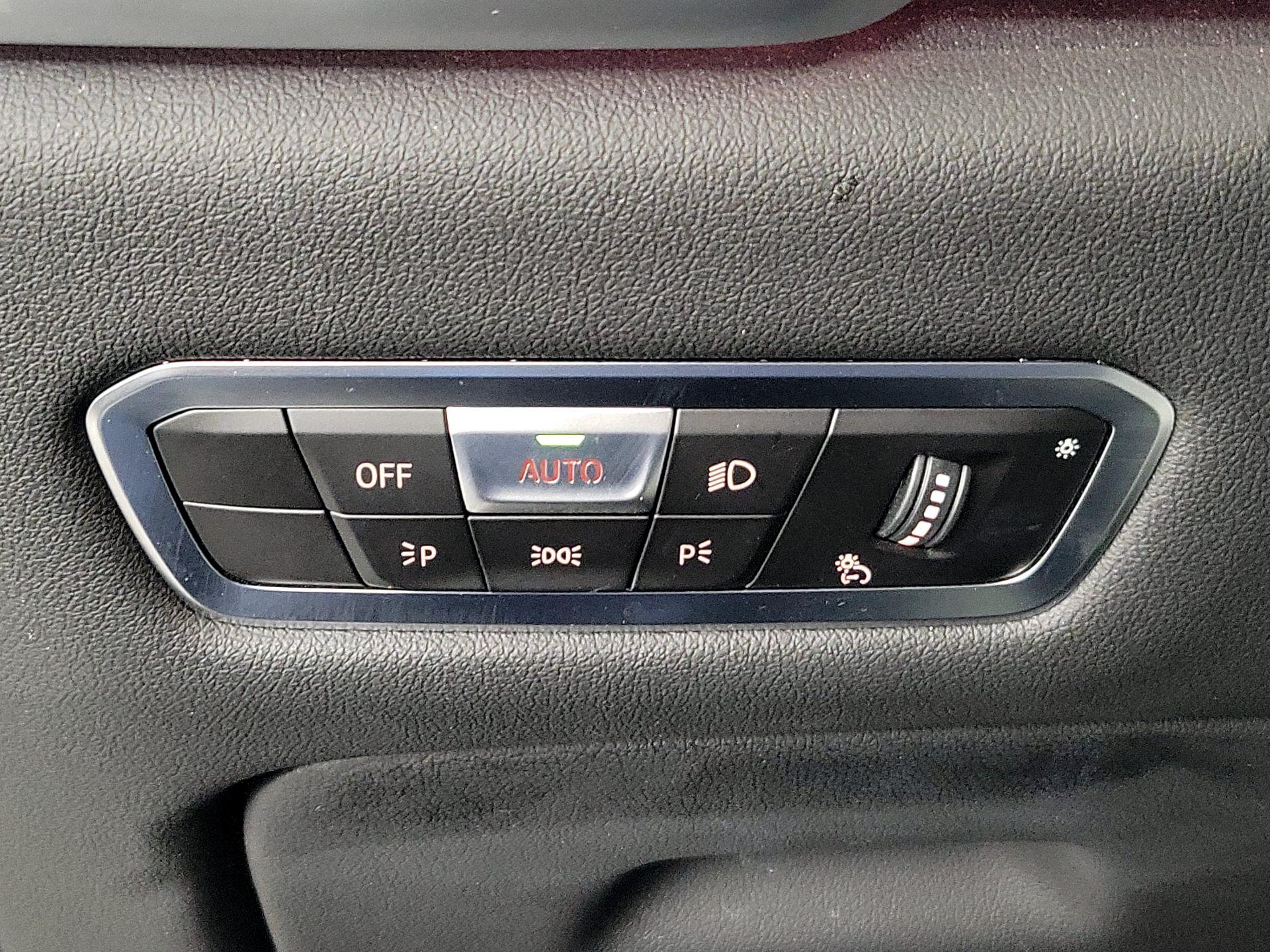 Thumbnail: 2023 BMW X6 - 13