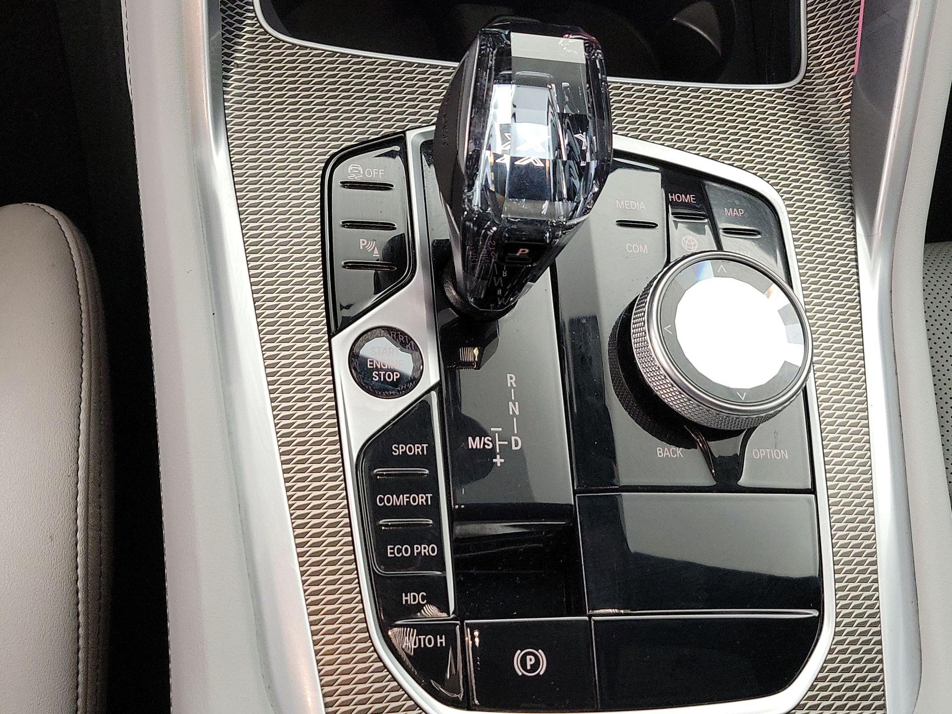 Thumbnail: 2023 BMW X6 - 18