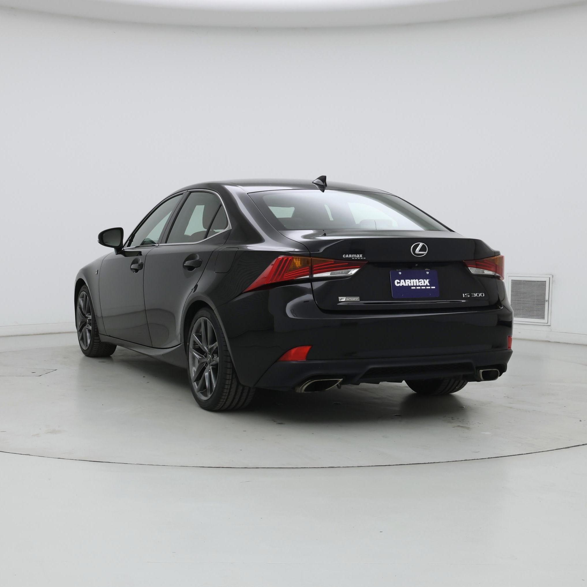 Thumbnail: 2019 Lexus IS - 2