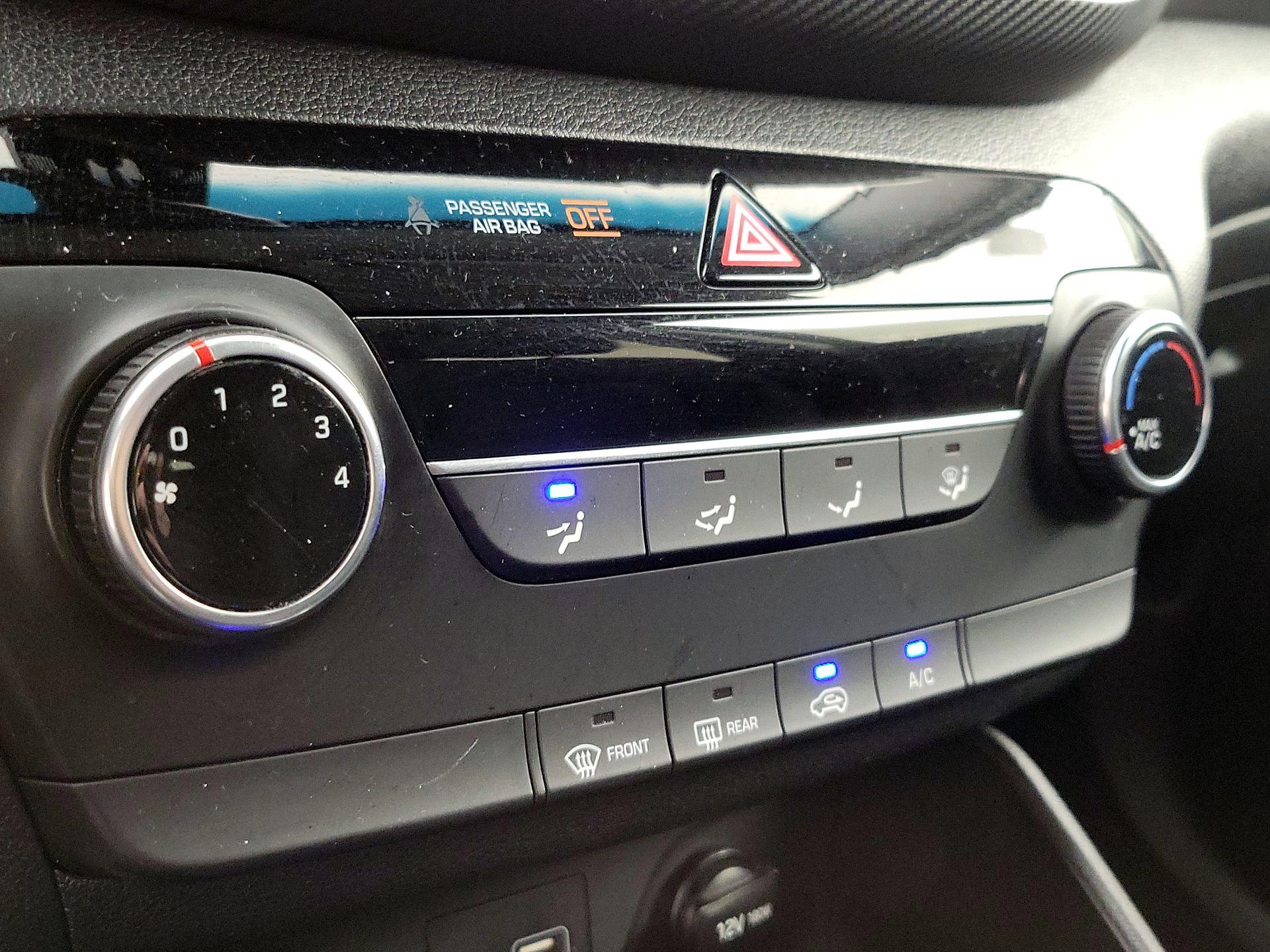 Thumbnail: 2019 Hyundai Tucson - 16