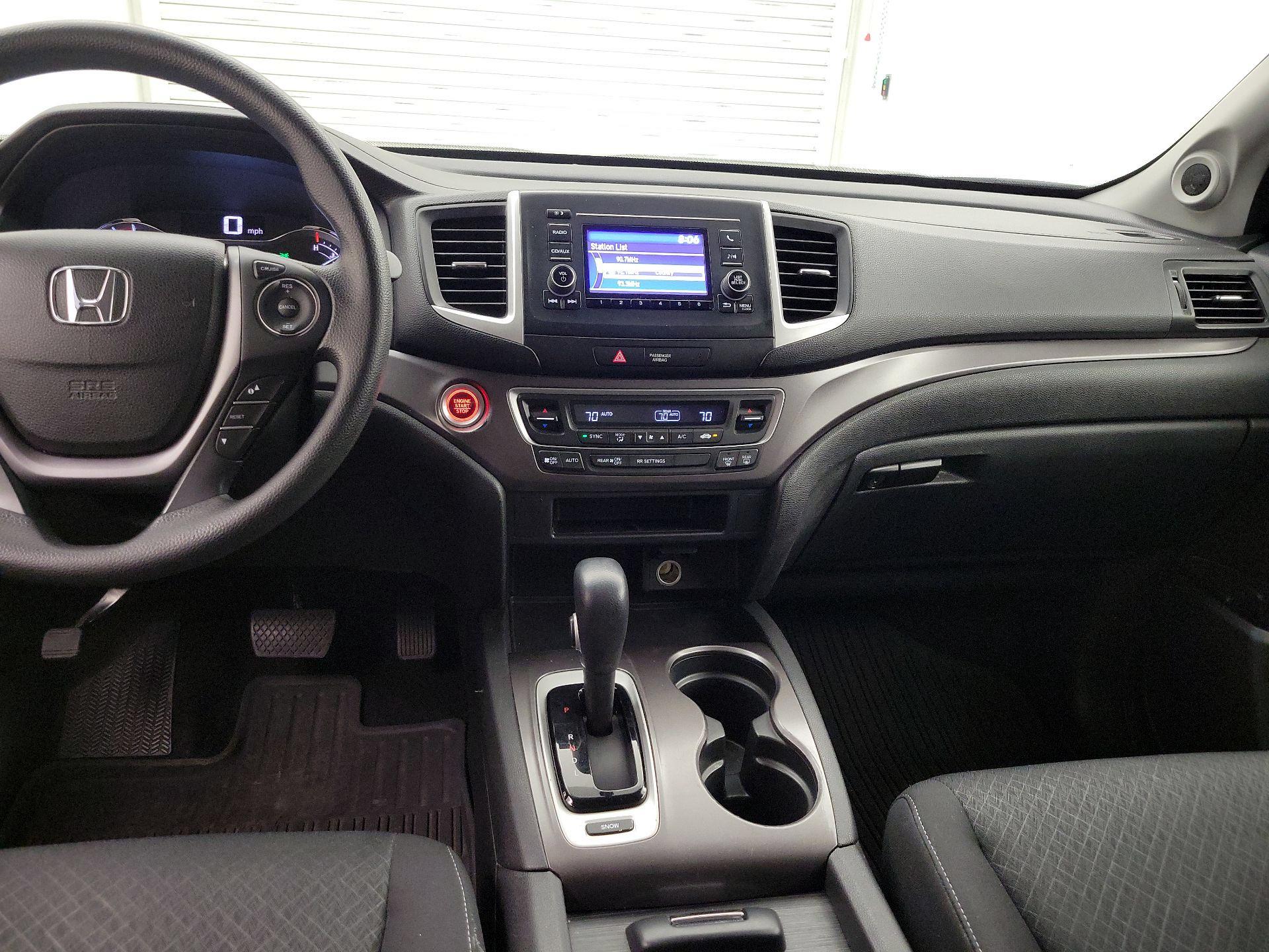 Thumbnail: 2017 Honda Ridgeline - 9