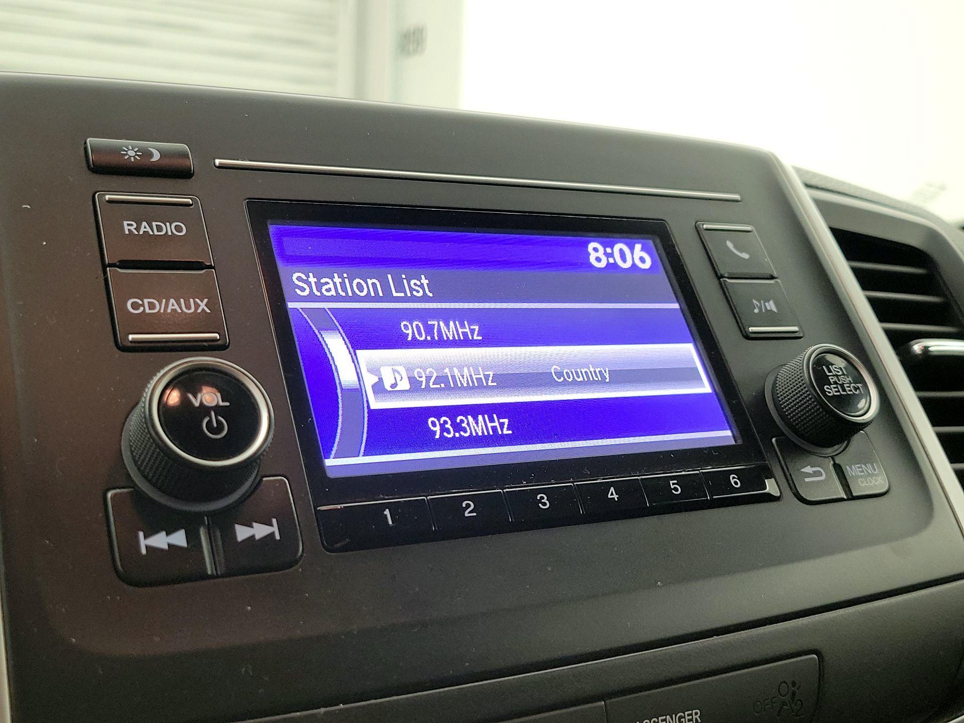 Thumbnail: 2017 Honda Ridgeline - 15