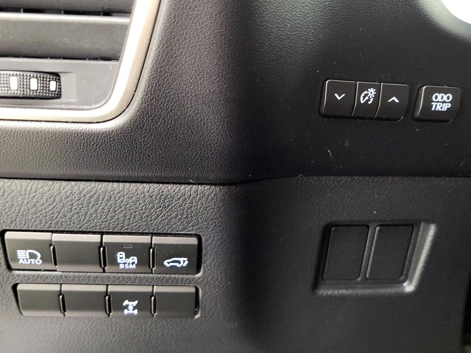 Thumbnail: 2018 Lexus NX - 13