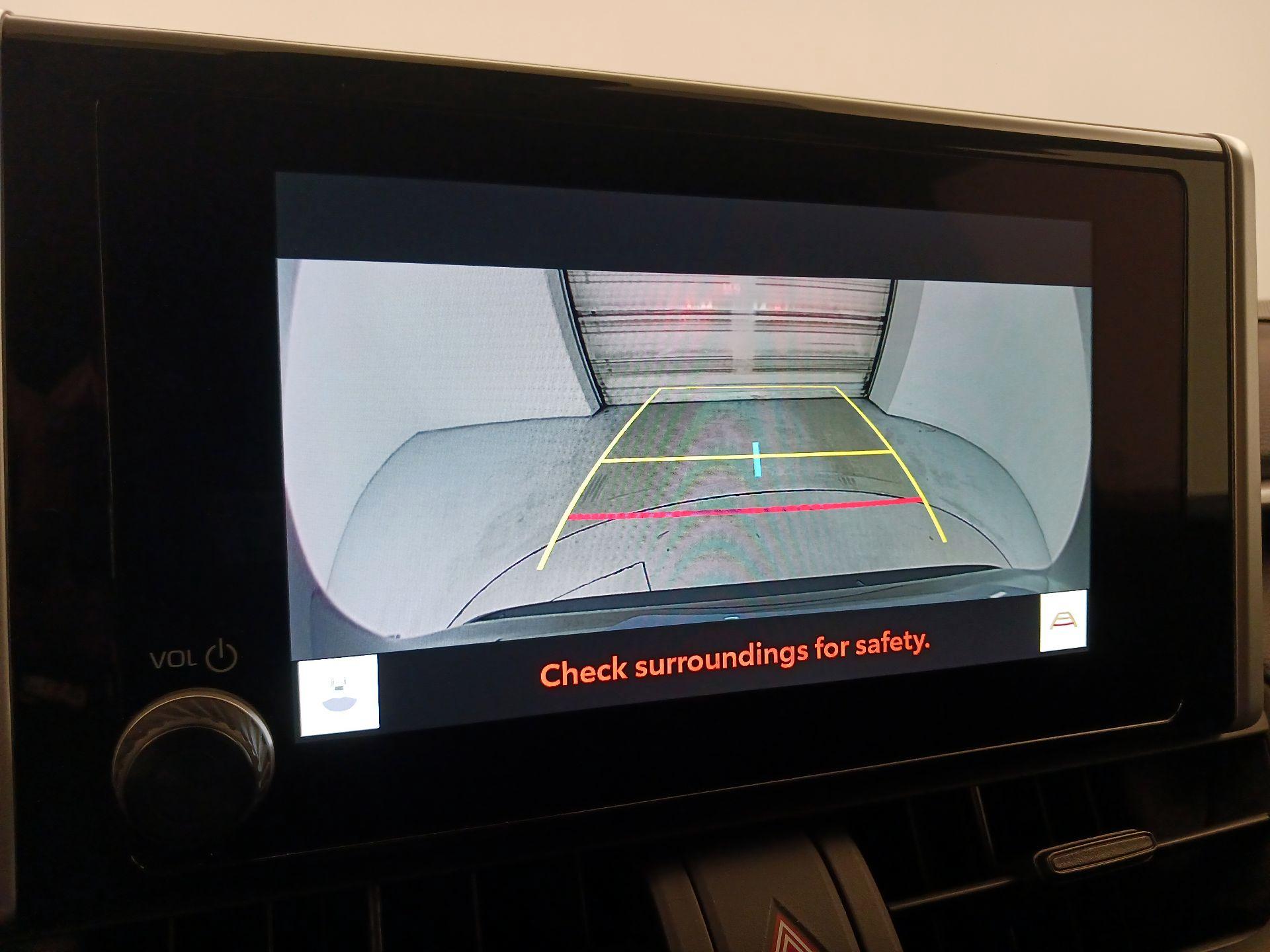 Thumbnail: 2023 Toyota RAV4 - 14