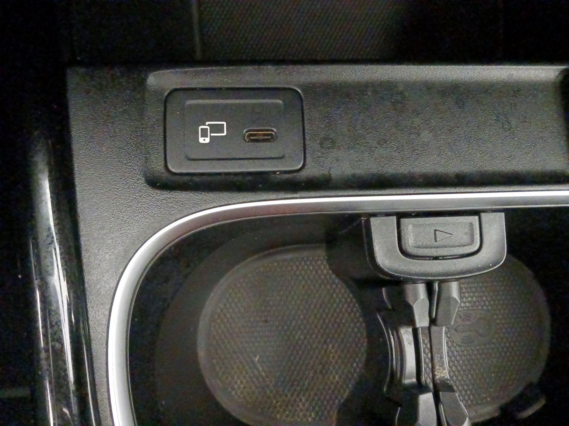 Thumbnail: 2022 Mercedes-Benz A-Class - 18