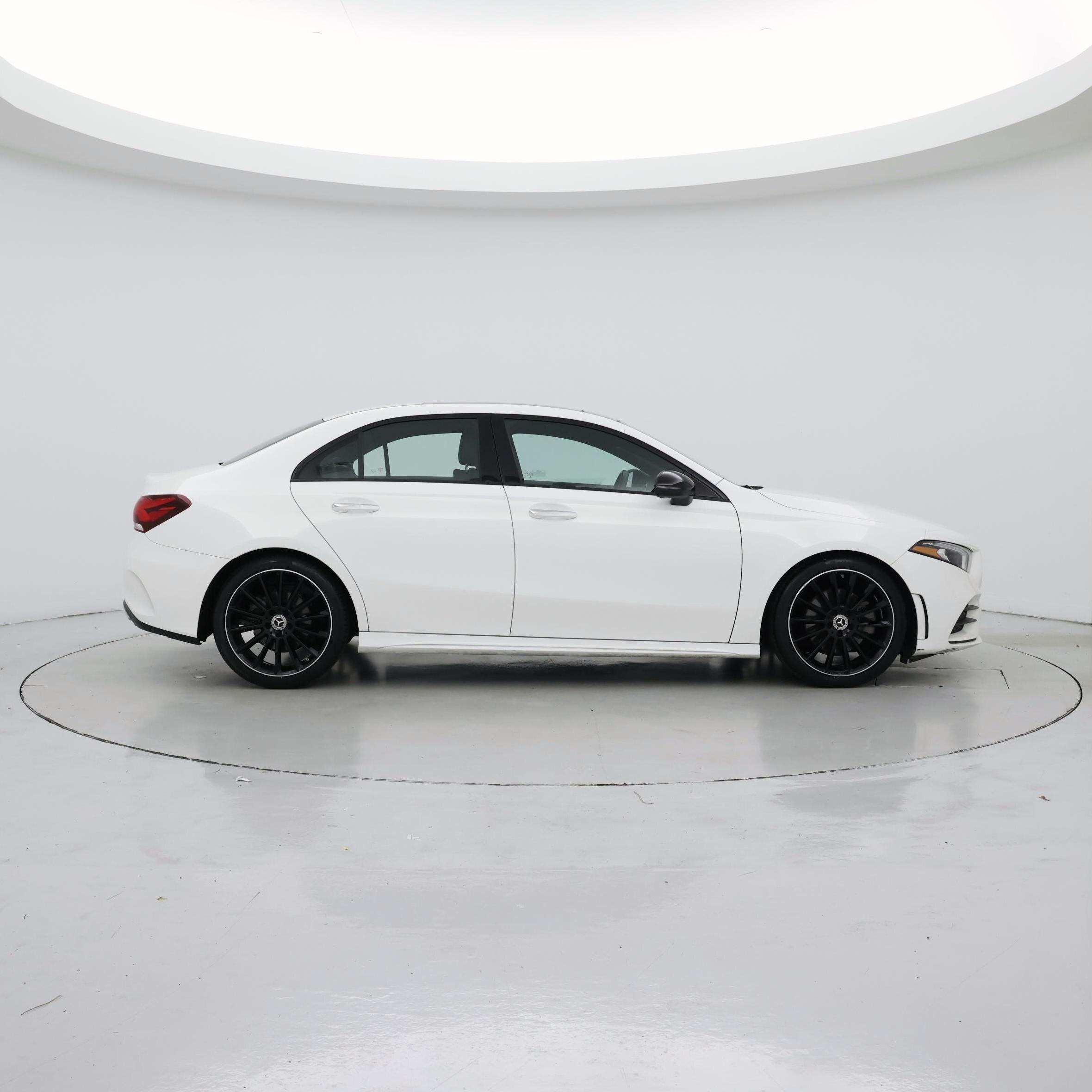 Thumbnail: 2022 Mercedes-Benz A-Class - 7