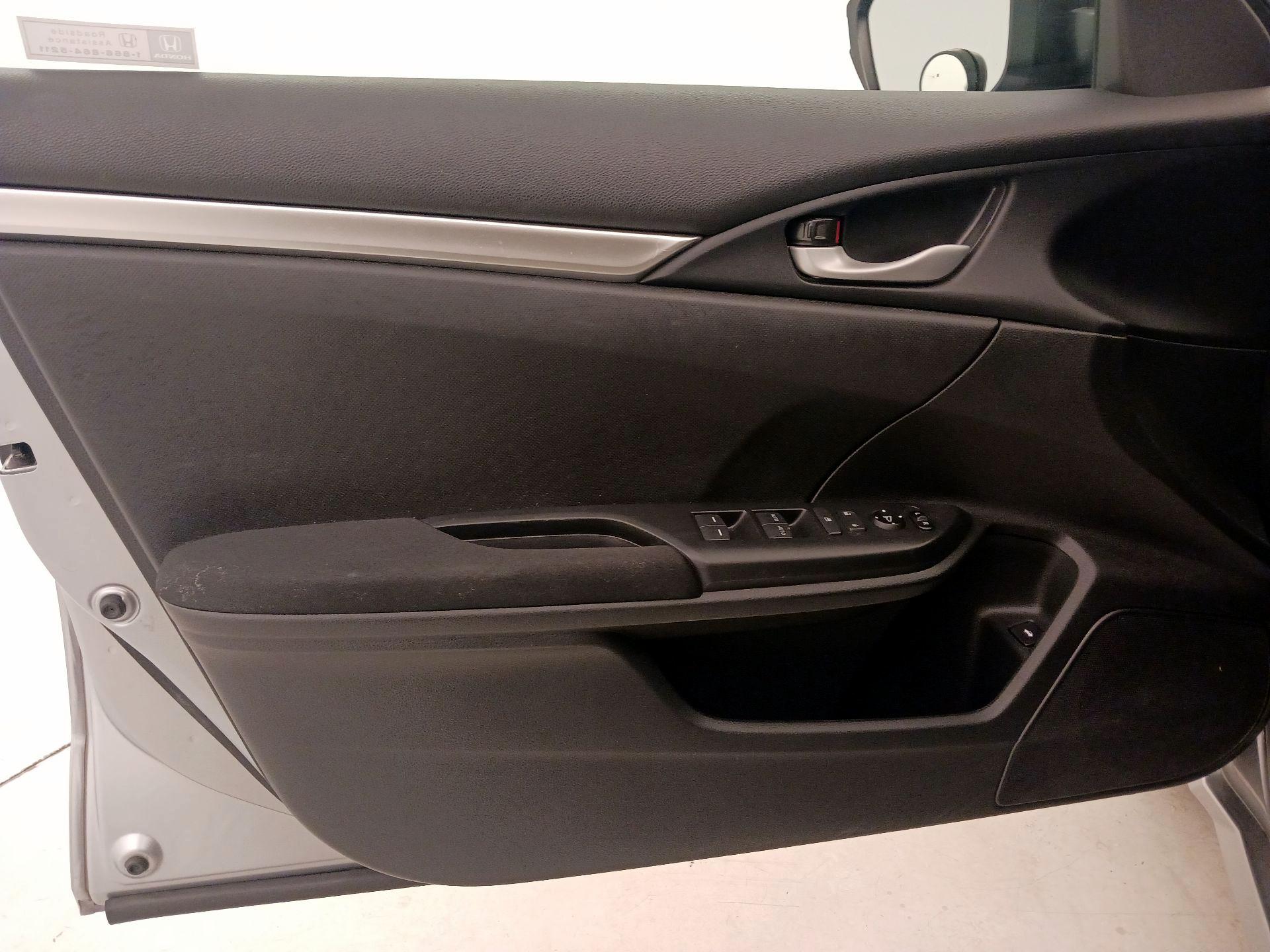 Thumbnail: 2020 Honda Civic - 12