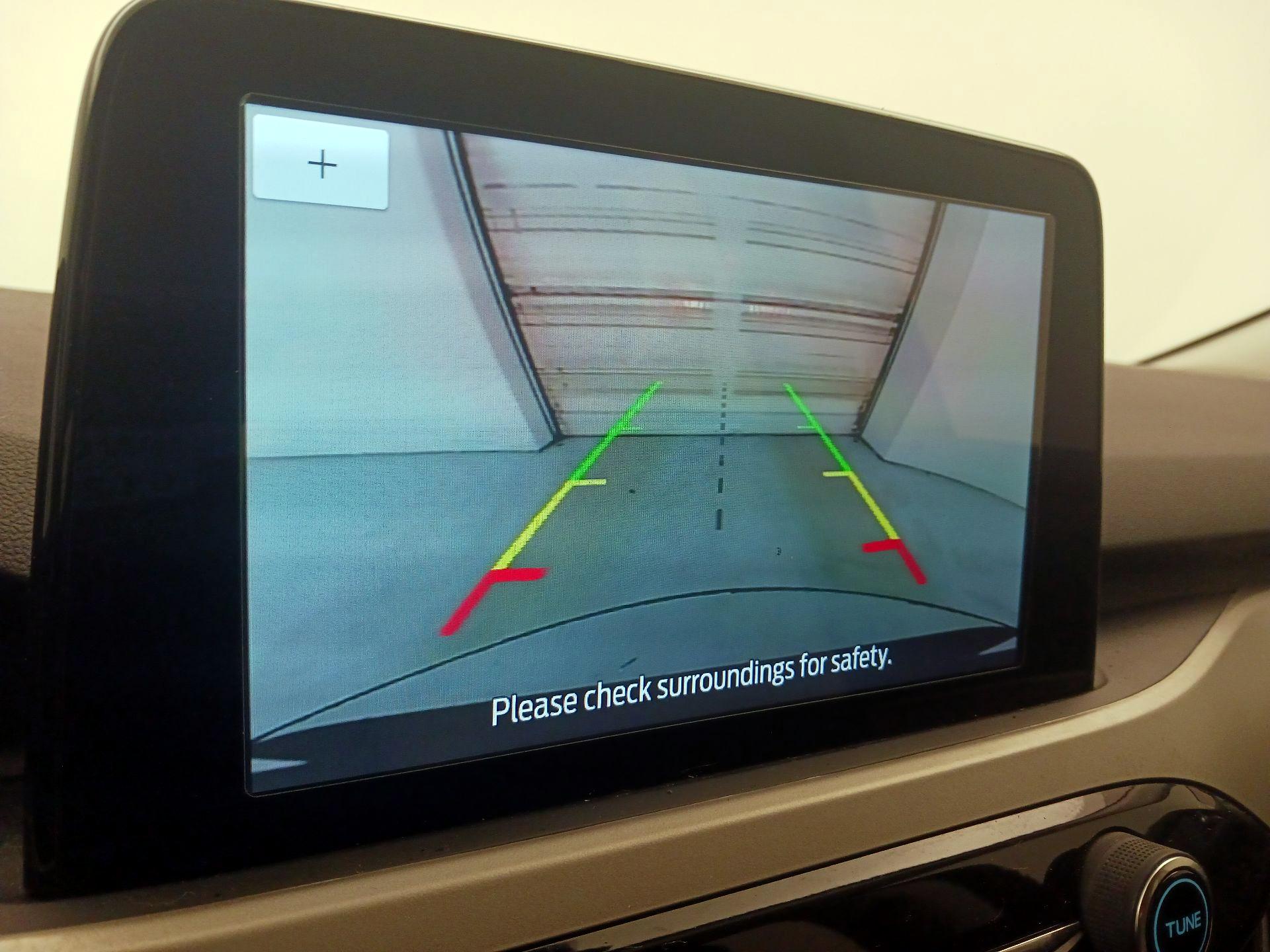 Thumbnail: 2021 Ford Escape - 14