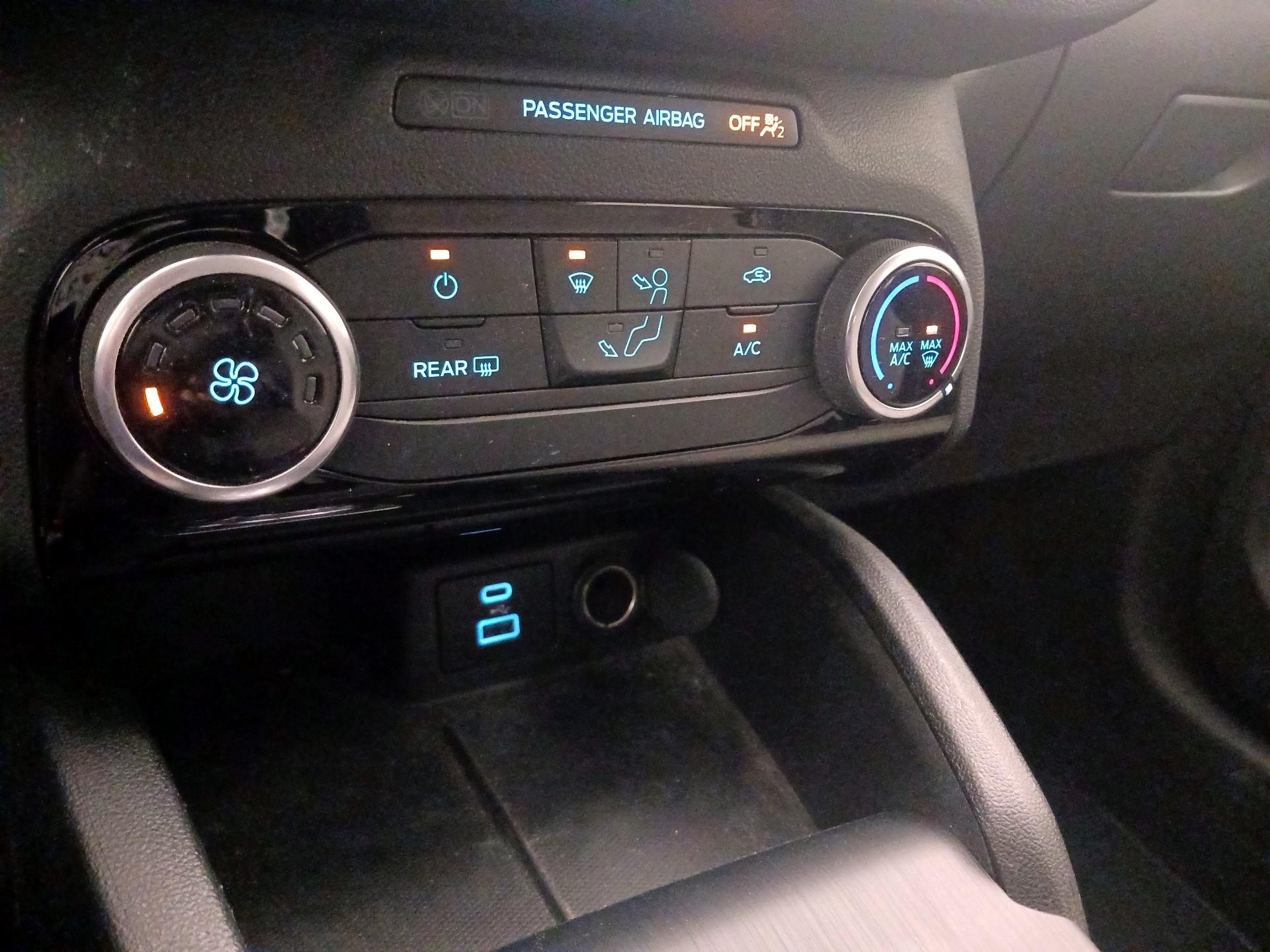 Thumbnail: 2021 Ford Escape - 16