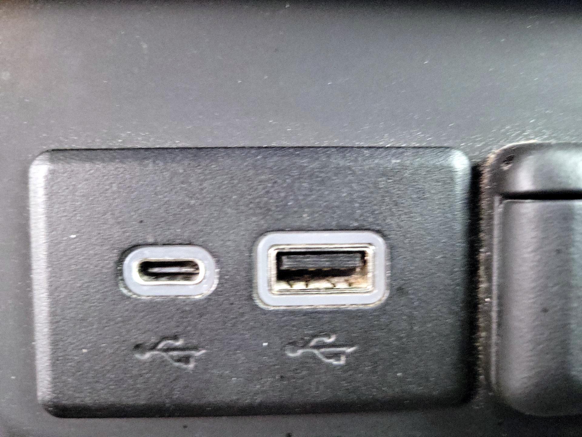 Thumbnail: 2023 Chevrolet Silverado 1500 - 18