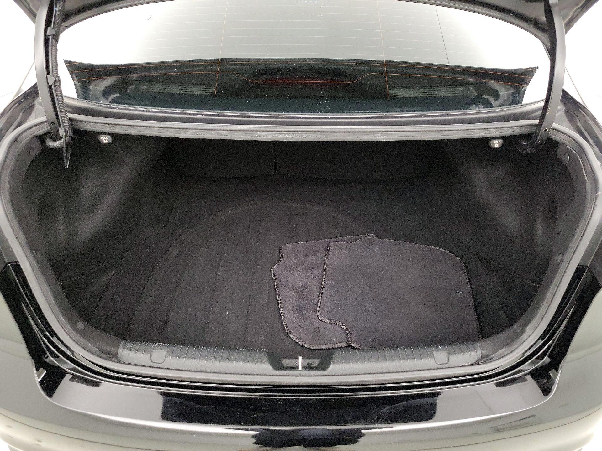 Thumbnail: 2018 Kia Forte - 20