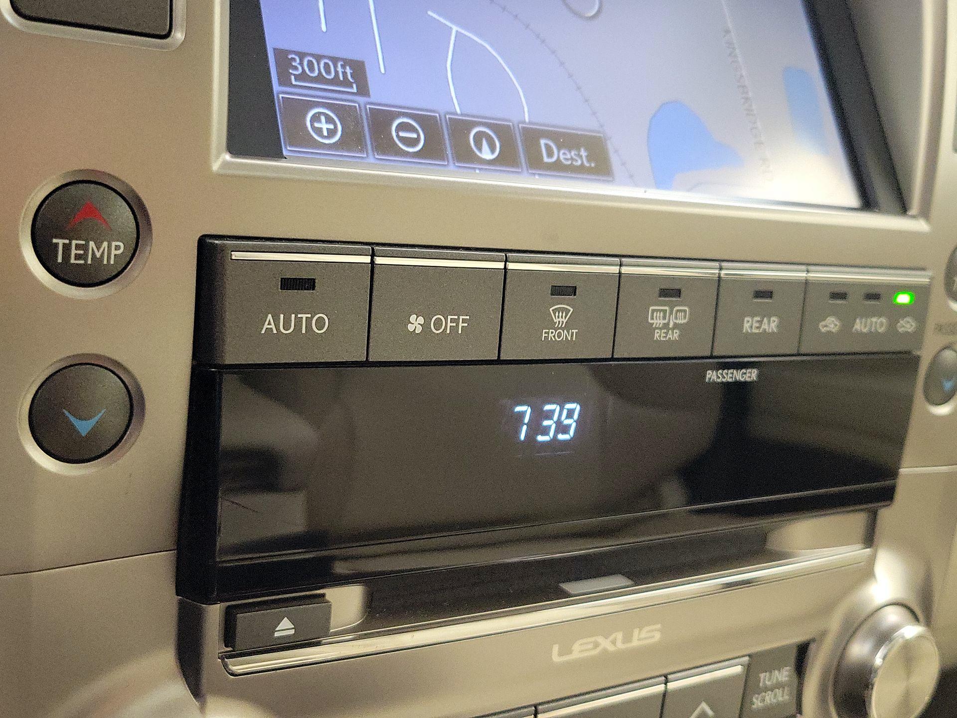 Thumbnail: 2019 Lexus GX - 17